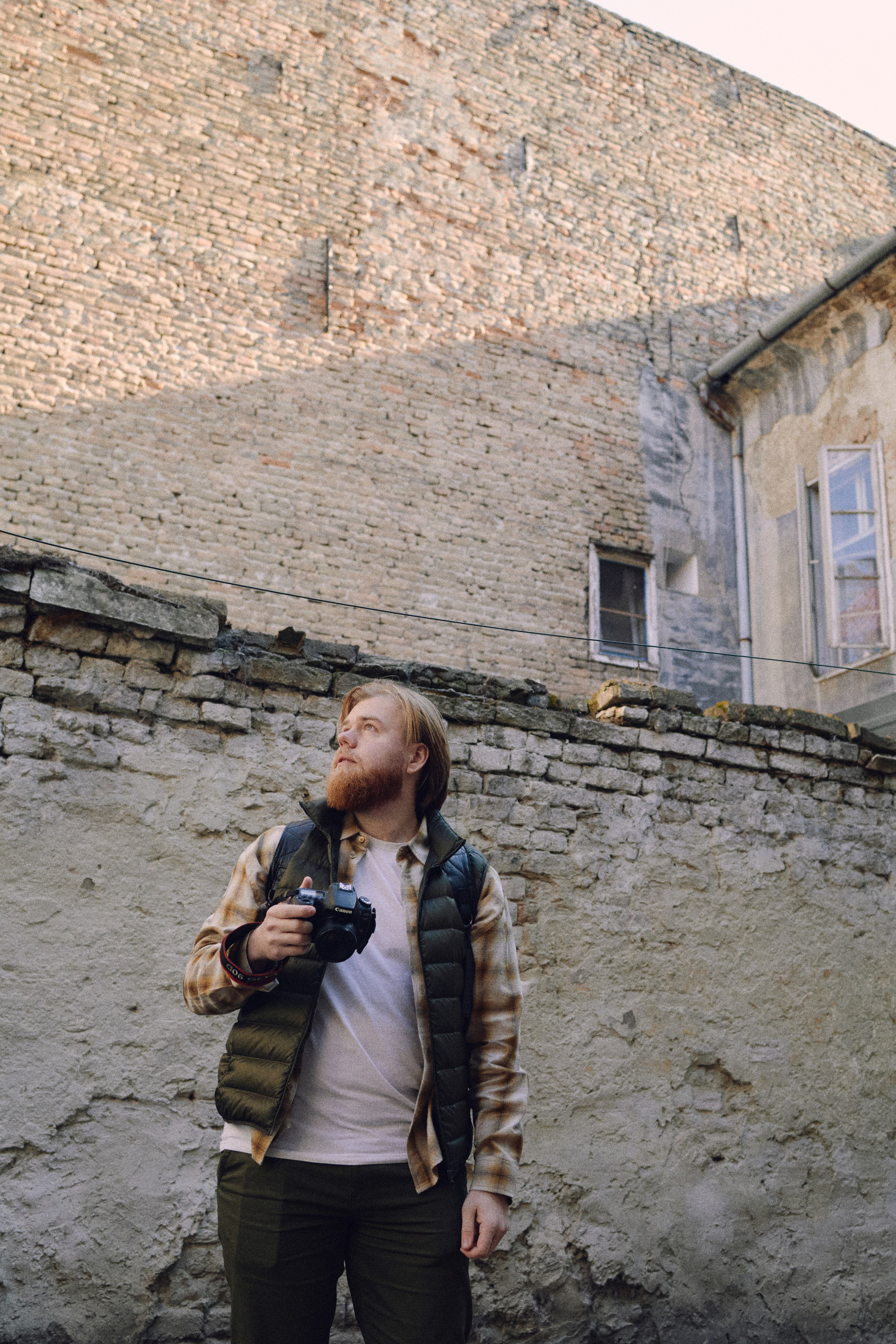 Городской исследователь: Фотосессия Петра в Нови Саде | Фотограф Анастасия Еремина. Анастасия Еремина | Фотограф в Сербии | Персональные и бизнес-фотосессии в Белграде и Нови Саде