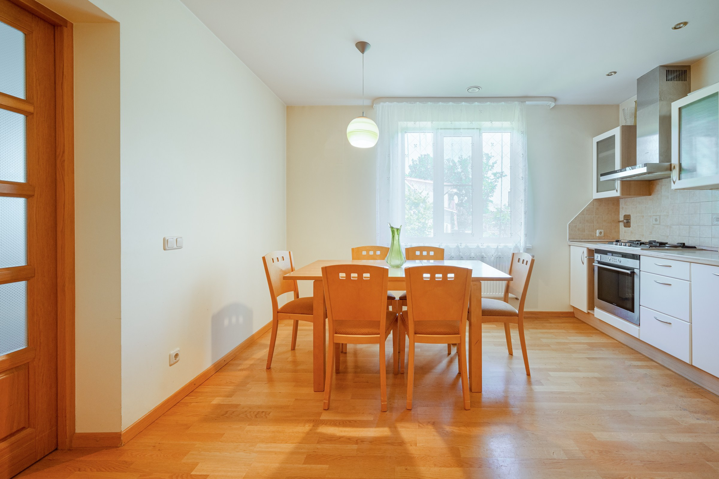 Bukiškės, Jaunimo g. Elina Sapiega fotografė Vilniuje