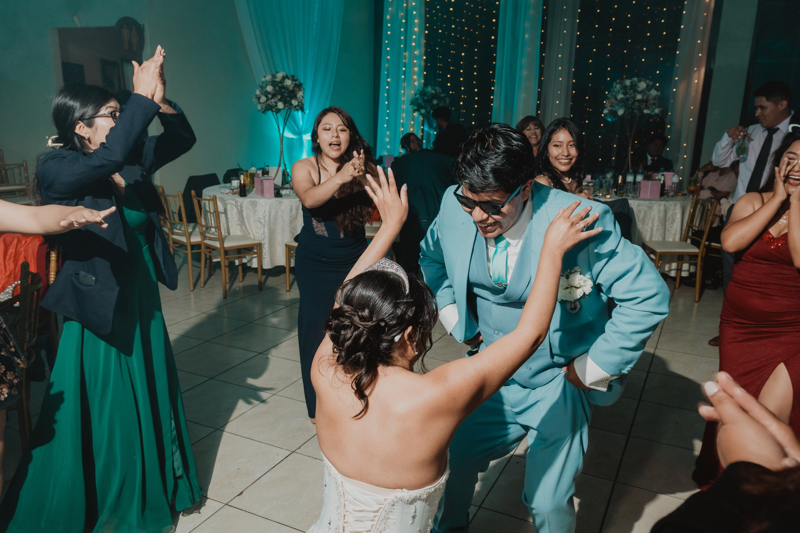 STEISY + EMMANUEL | BODA RELIGIOSA. Studio KVTA | Fotografía y Video de Bodas en Arequipa