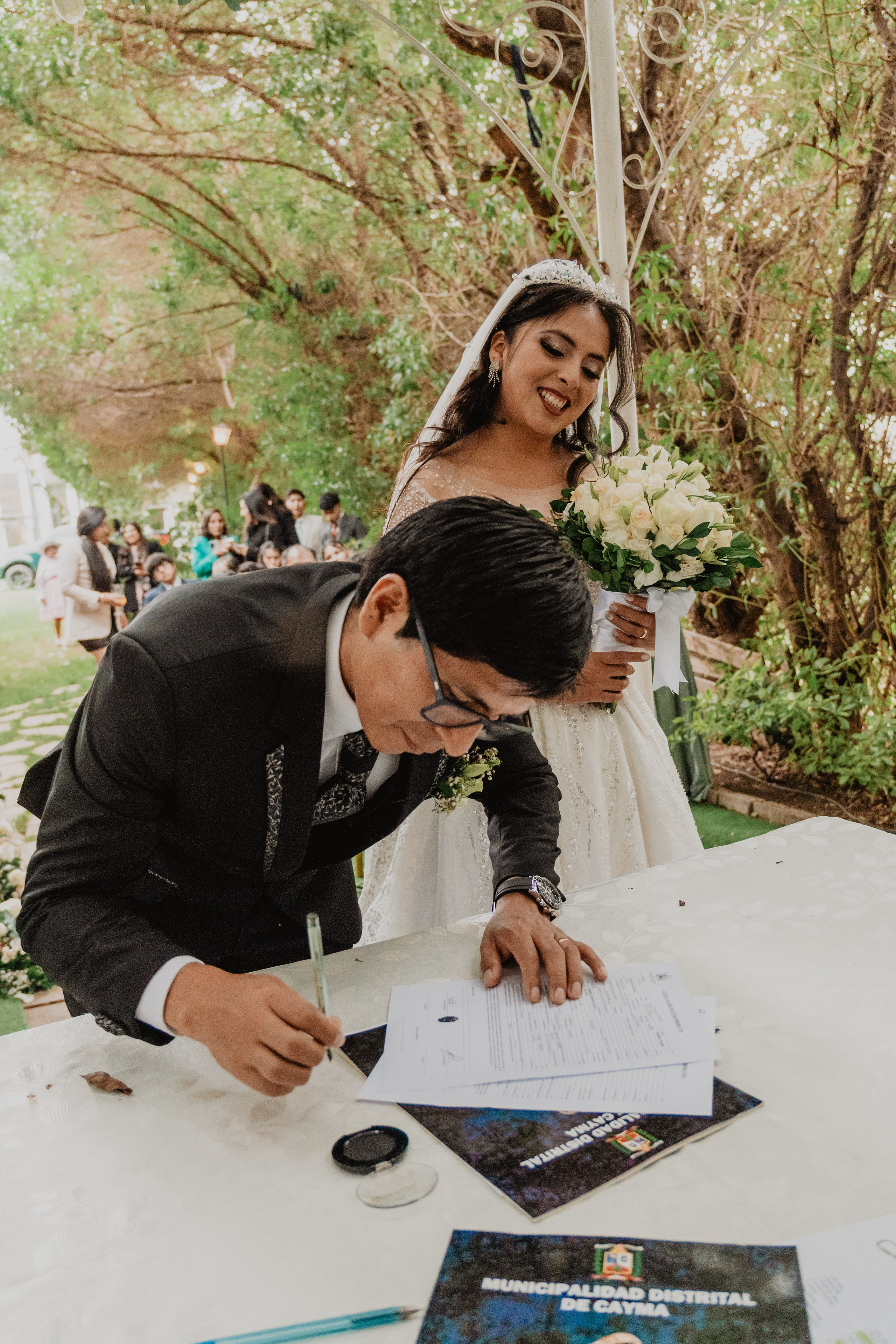 FERNANDO + MARIBEL | BODA RELIGIOSA. Studio KVTA | Fotografía y Video de Bodas en Arequipa