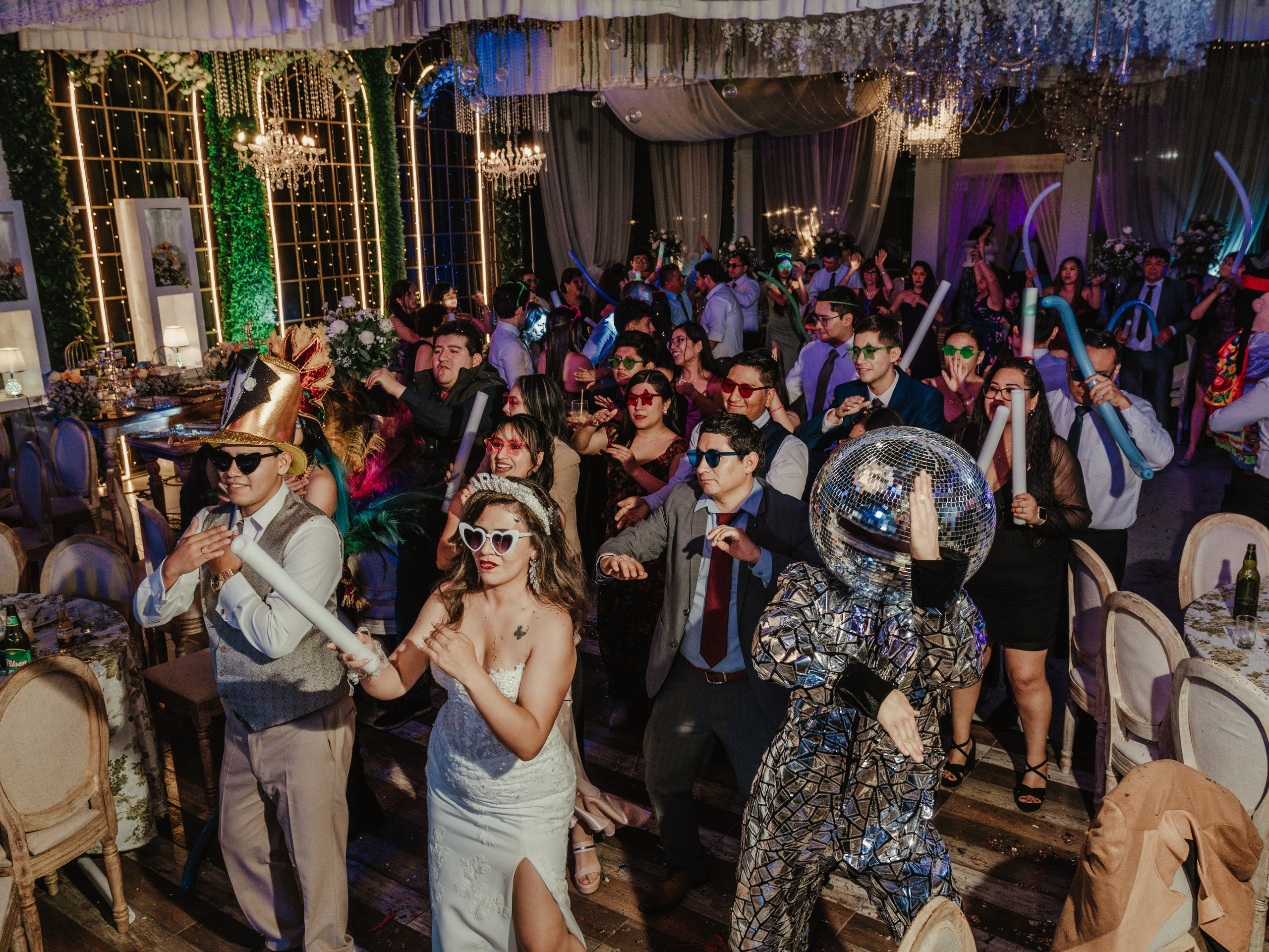 CARLA Y MARIO BODA RELIGIOSA. Studio KVTA | Fotografía y Video de Bodas en Arequipa