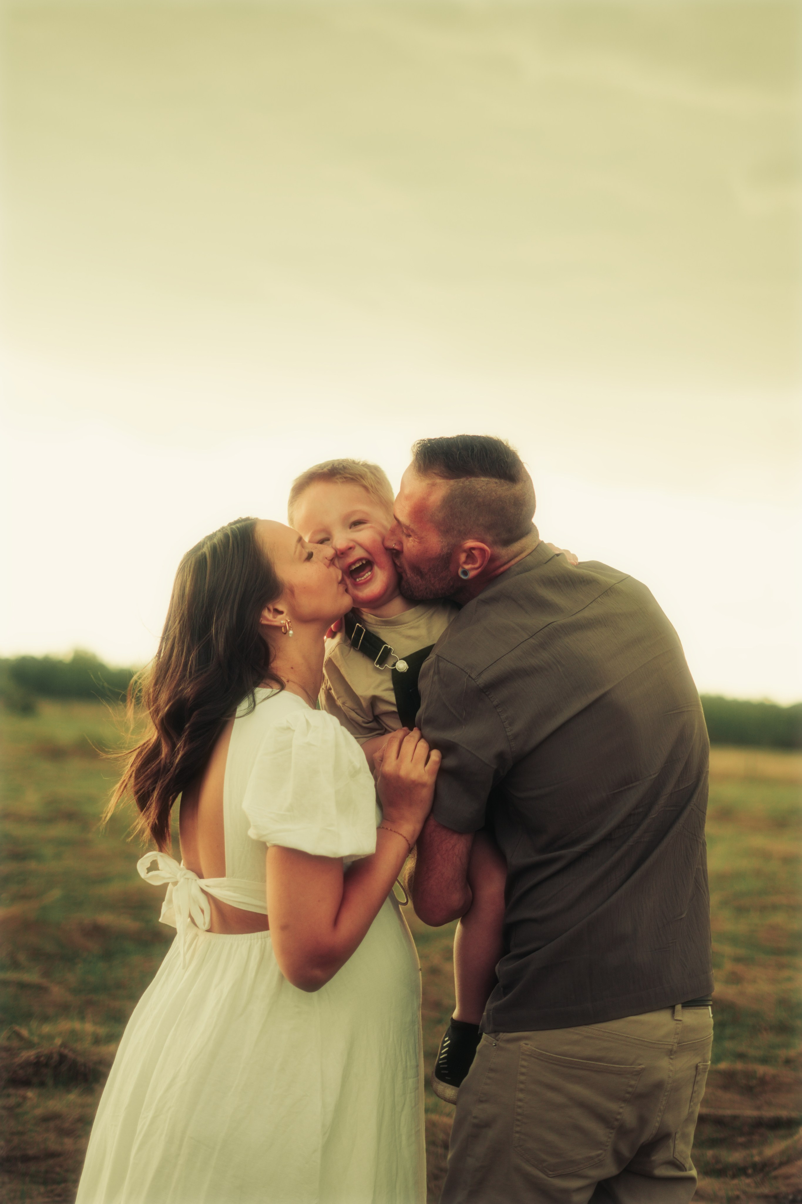 Family/Motherhood. Abluecat photography