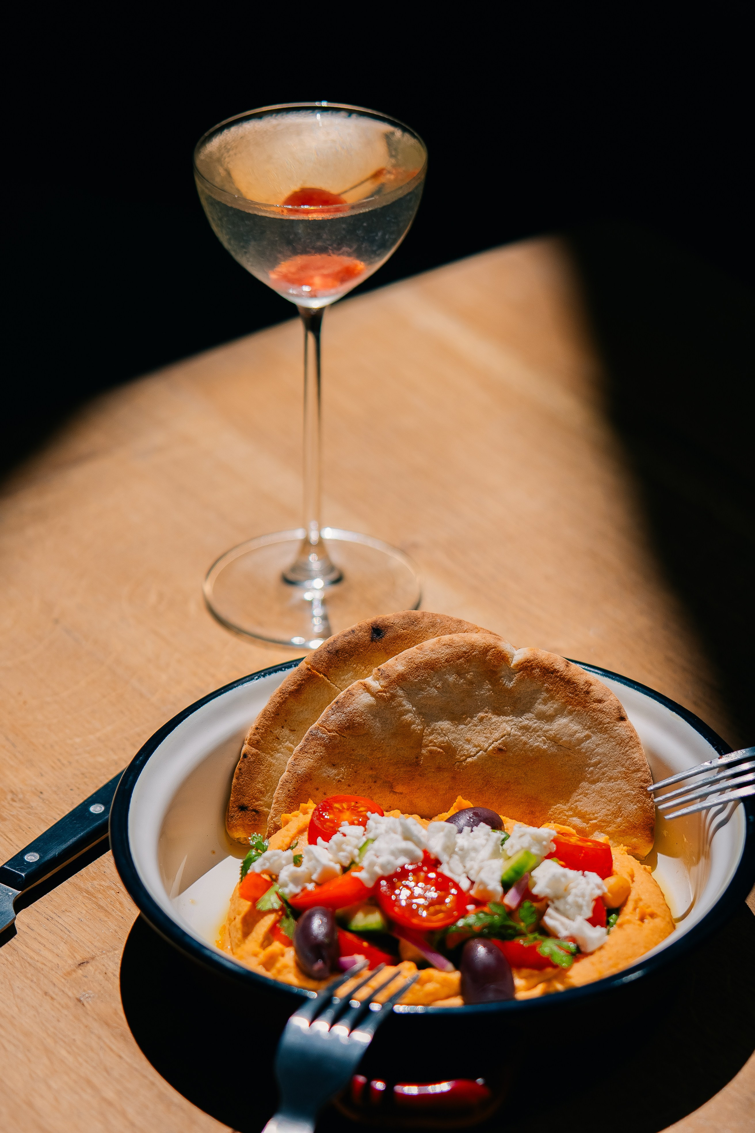 Menu de verão do bar Voyager 1. Maria Sher. Fotógrafa profissional do Porto, Portugal