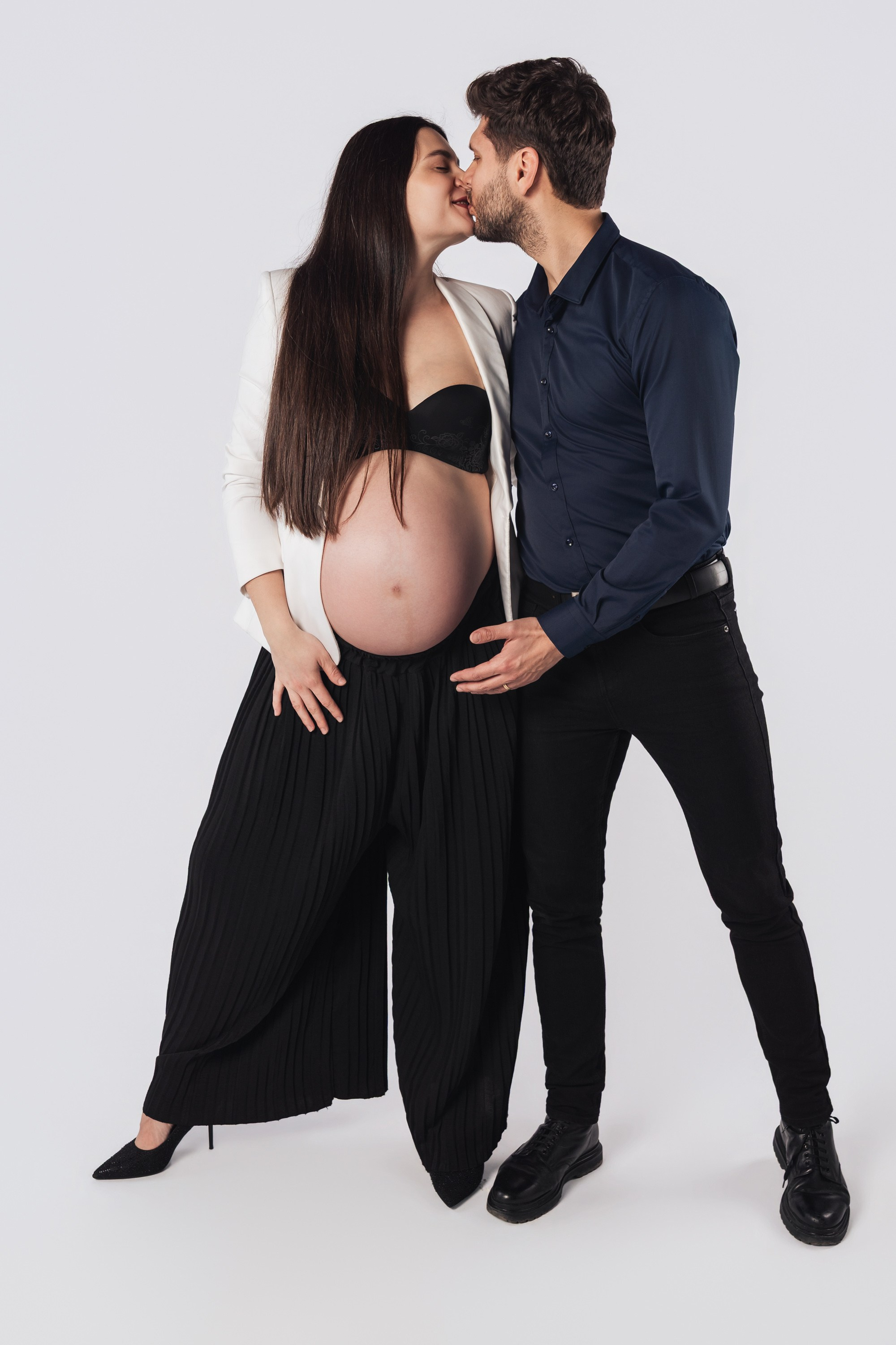 Maternitate | Fam Dragos. Dani Vaida | Fotograf evenimente, portret și familie – Baia Mare Maramures