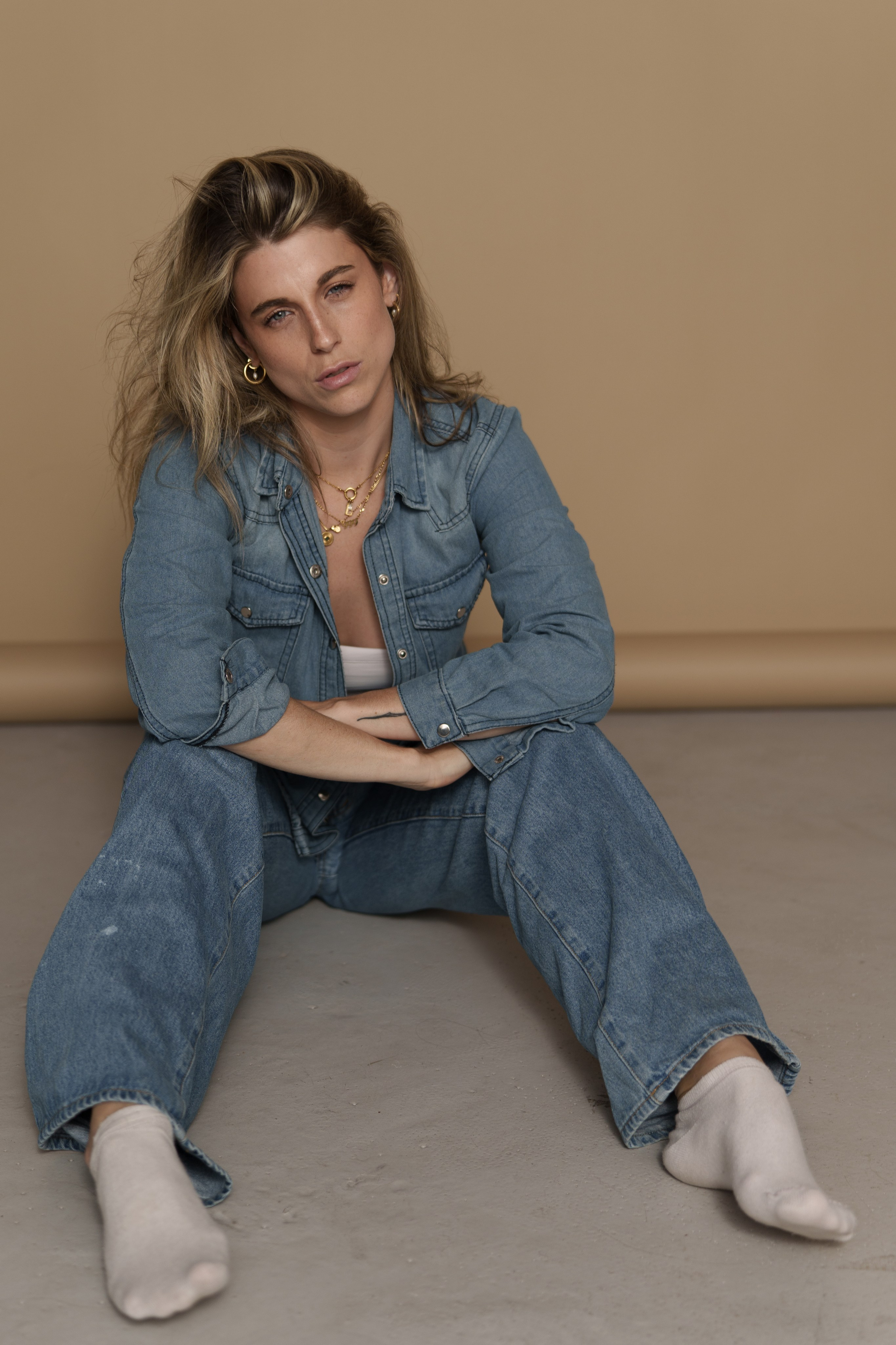 „Kölsch&Shoot“ in Cologne w/ Lisa (Set #2). URBANSTREETFILES.ART