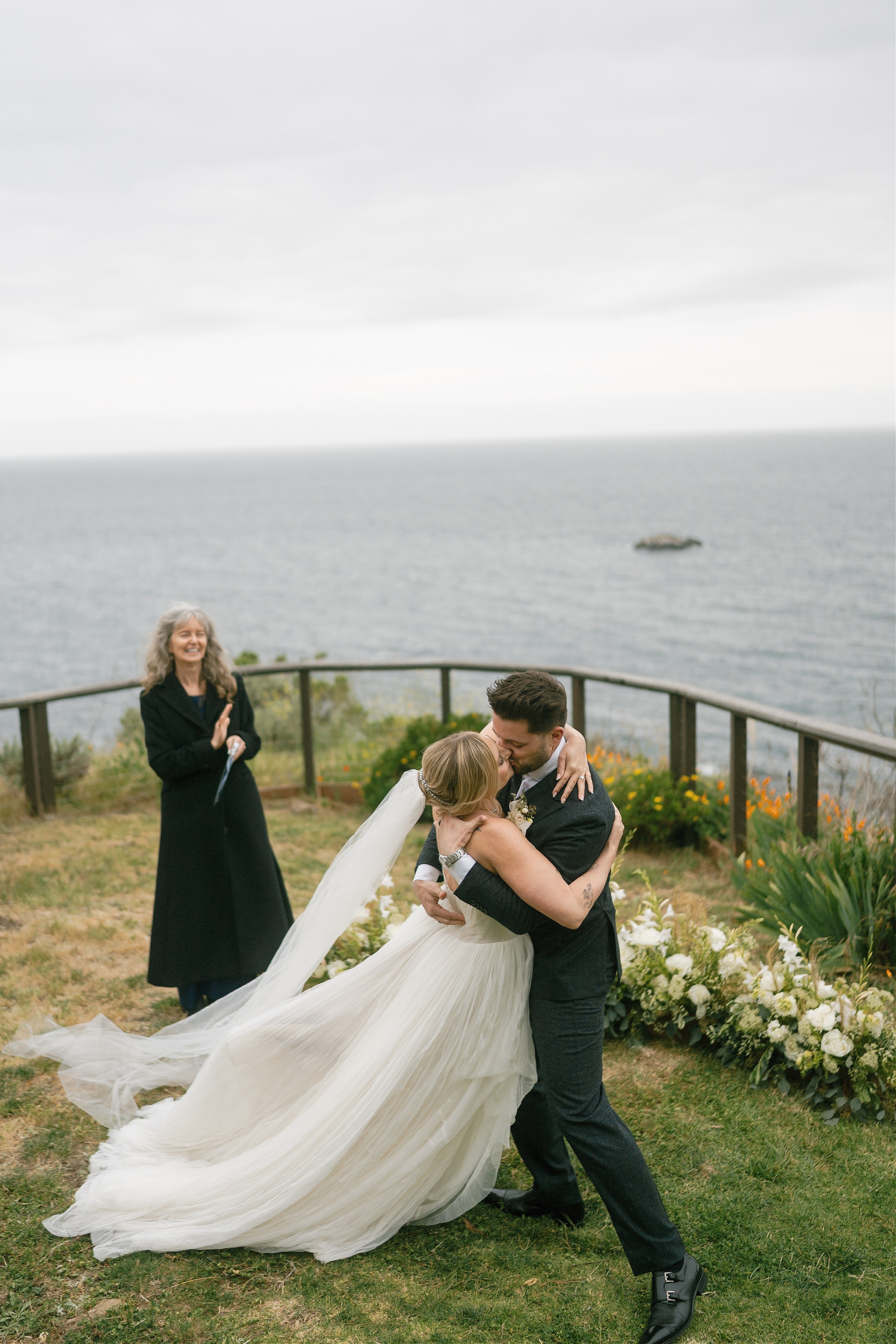 Wedding photographer Big Sur. Wedding Photography & Videography Team in California, Los Angeles, San Francisco, San Diego and Travel