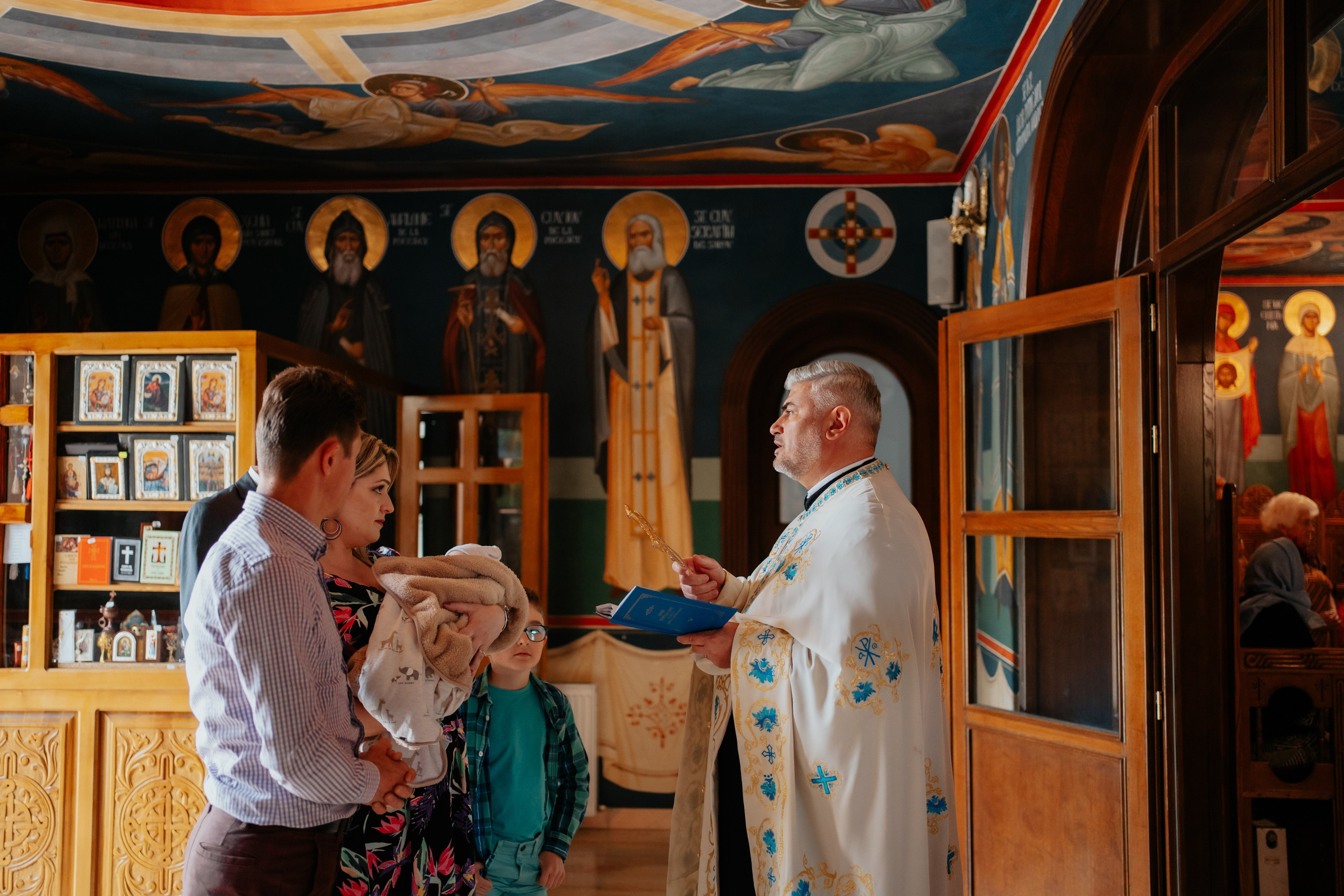 Teodor’s Baptism. Fotograf Nunta Iasi - Hearts & Pictures