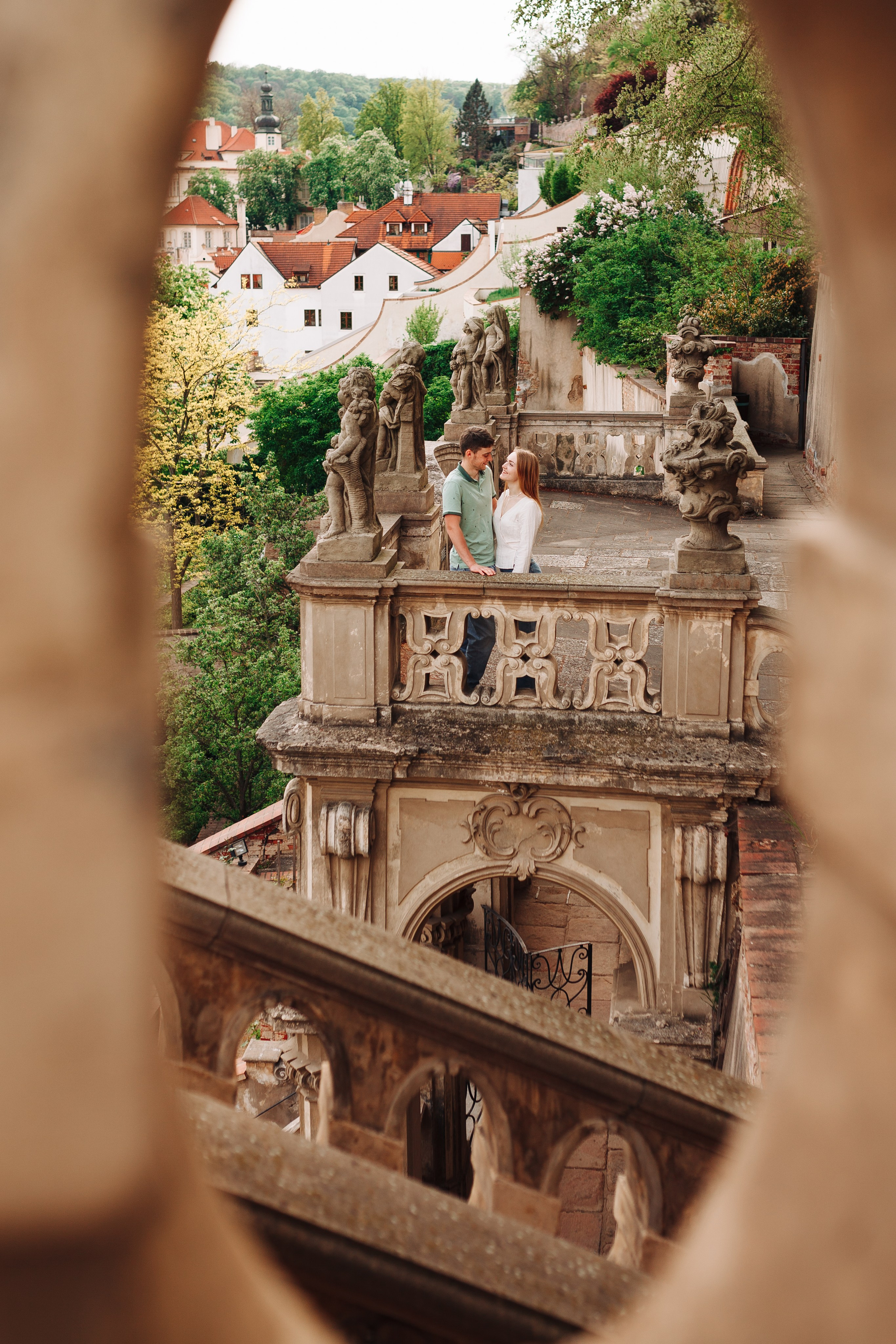Alicja & Anton. Photographer in Prague for tourists
