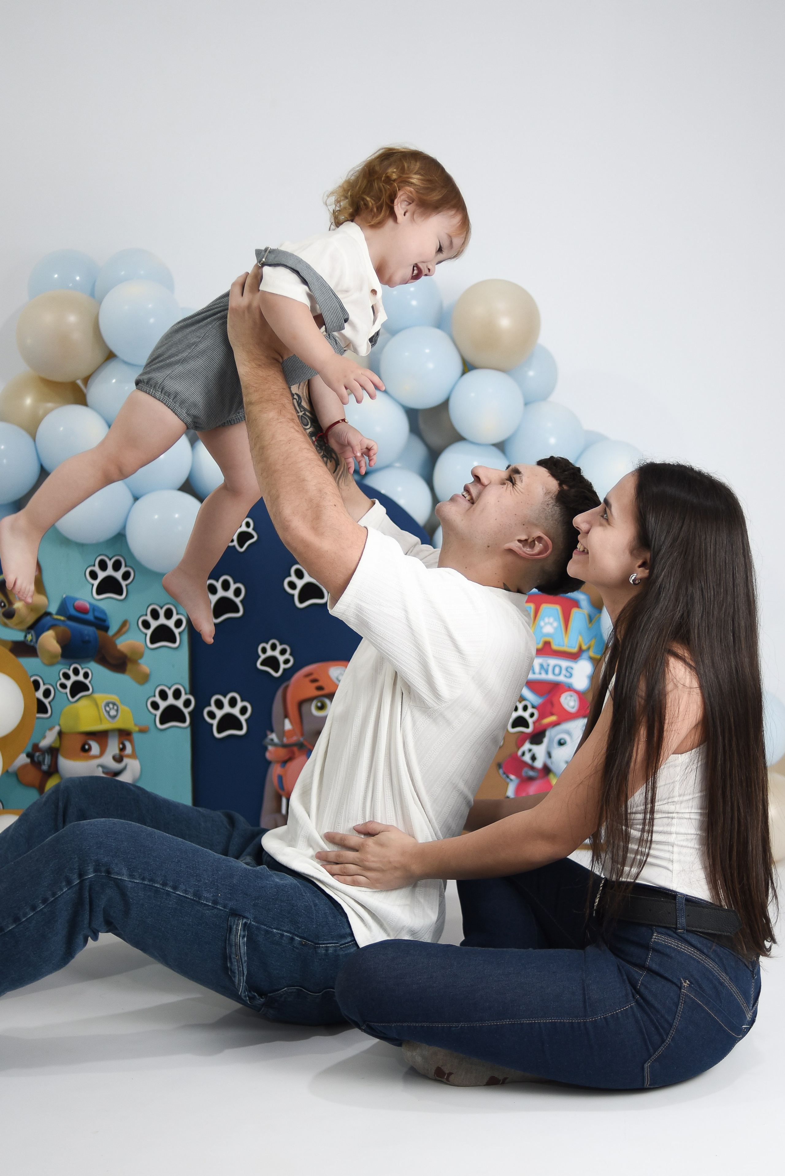Liam 2do año. Temática Pou Patrol. Fotografo de casamiento en misiones y fotógrafo de familia  Posadas
