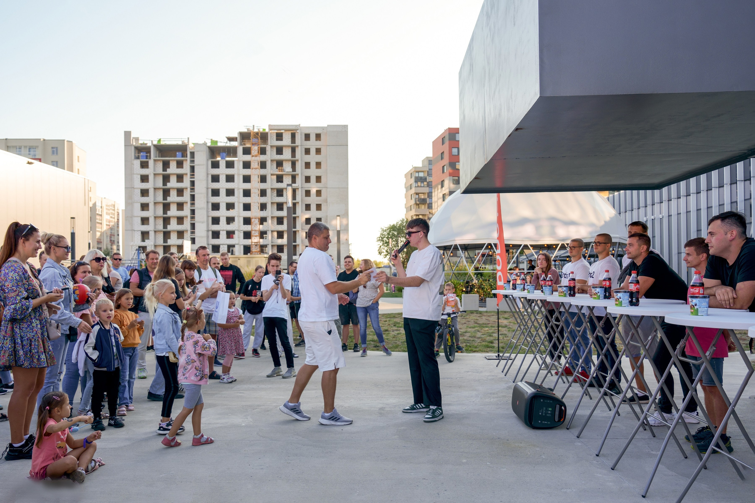 Dodo Pizza Picų Valgymo Čempionatas!. Elina Sapiega fotografė Vilniuje