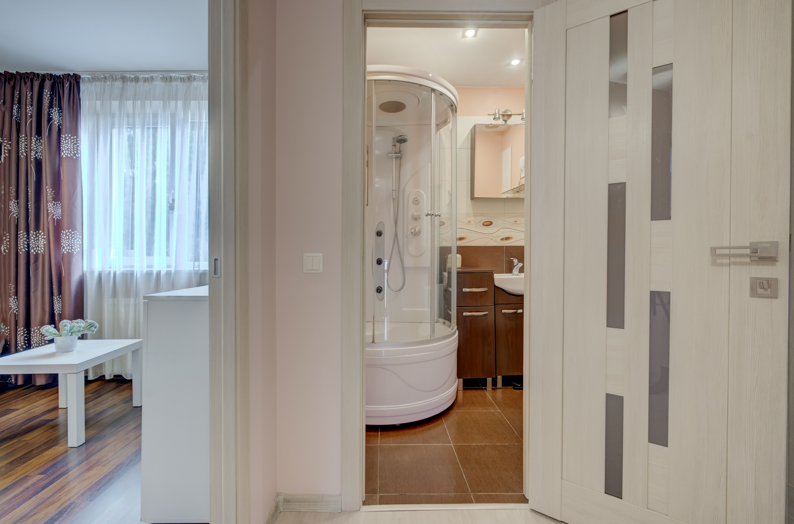 Korių g. 34, Vilnius. Elina Sapiega fotografė Vilniuje