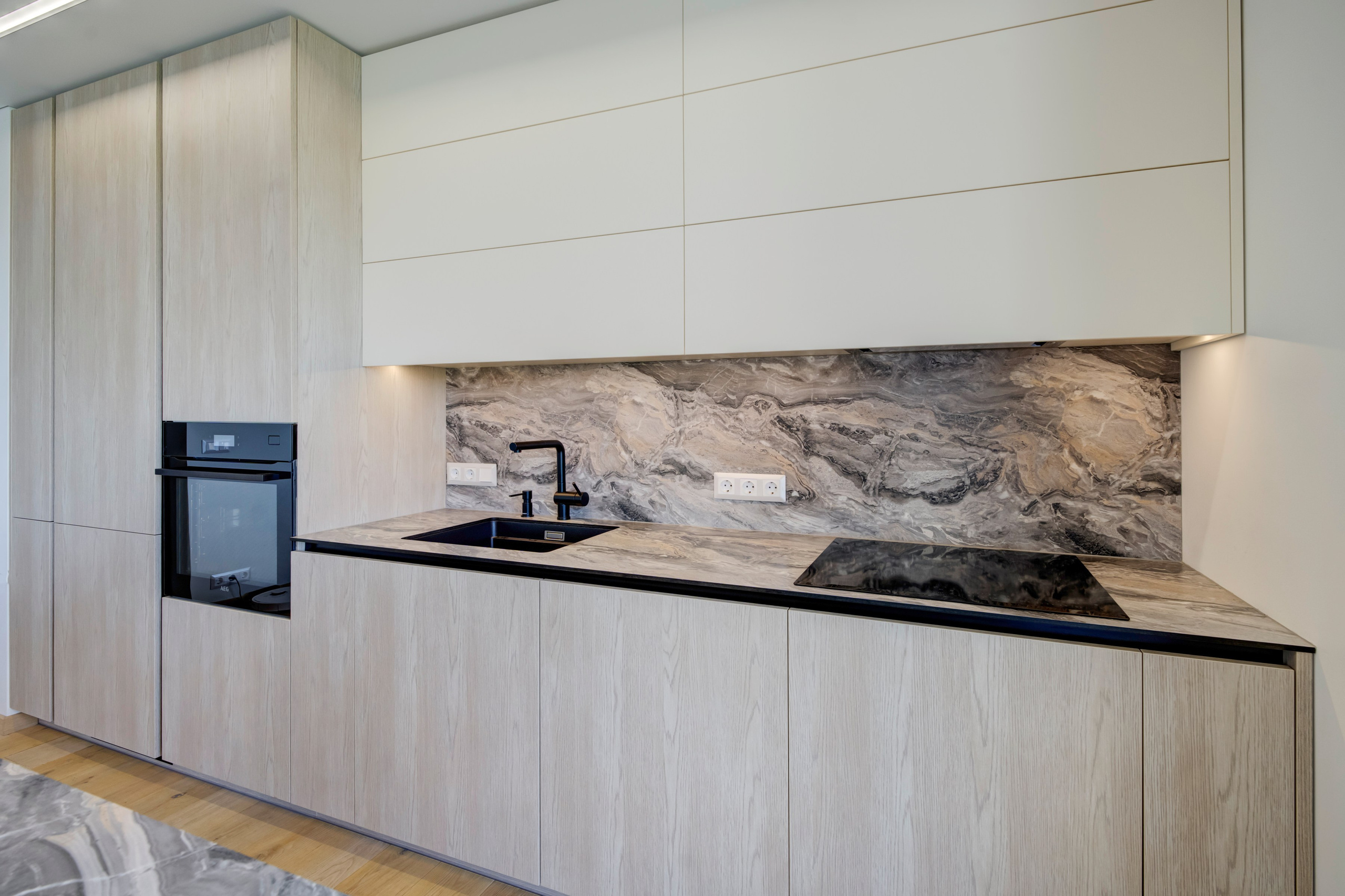 Gilužio g. 49, 2k. butas prie ežero. Elina Sapiega fotografė Vilniuje