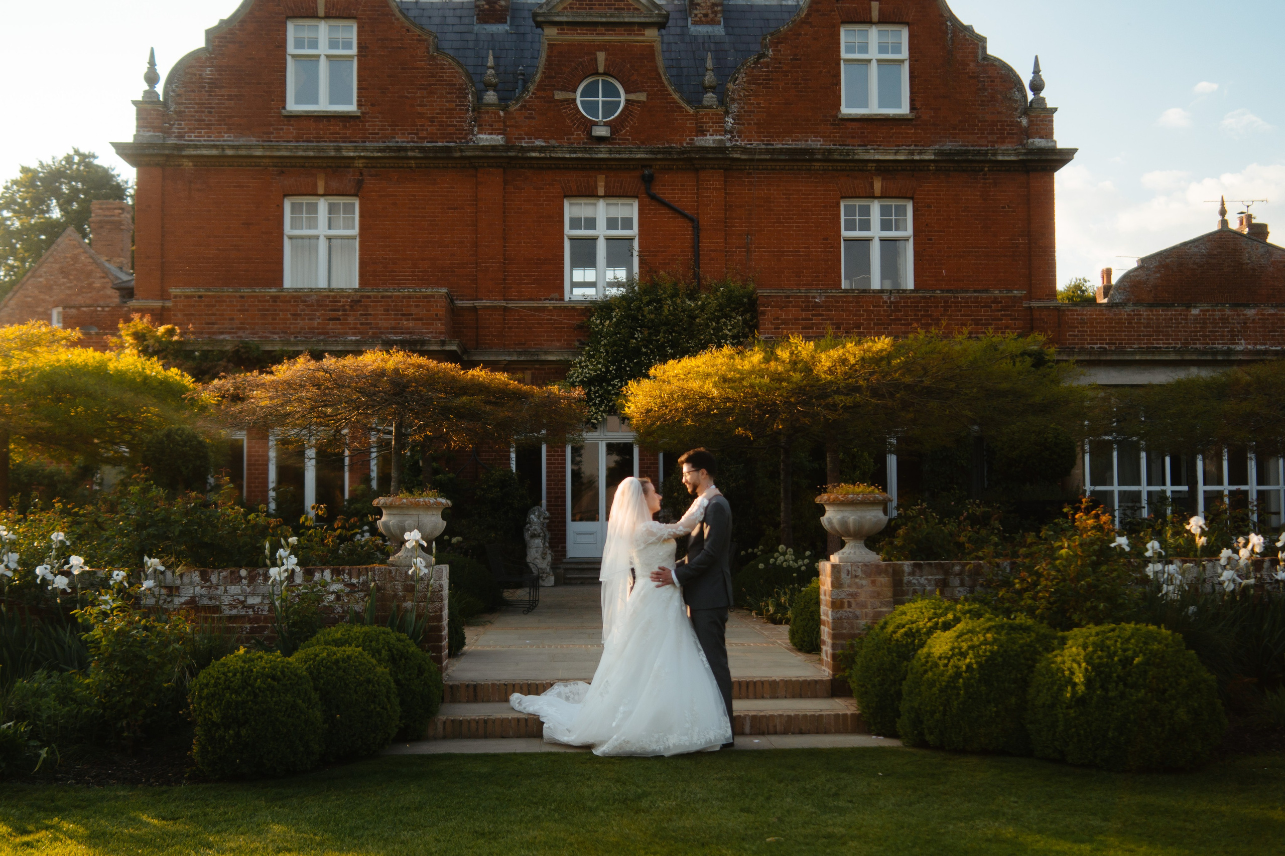 Daniel + Amy / Sesiune foto Nunta. Foto-Video Nunta Iasi, Suceava, Bucuresti / Disponibilitate 2025 — 2026 — 2027