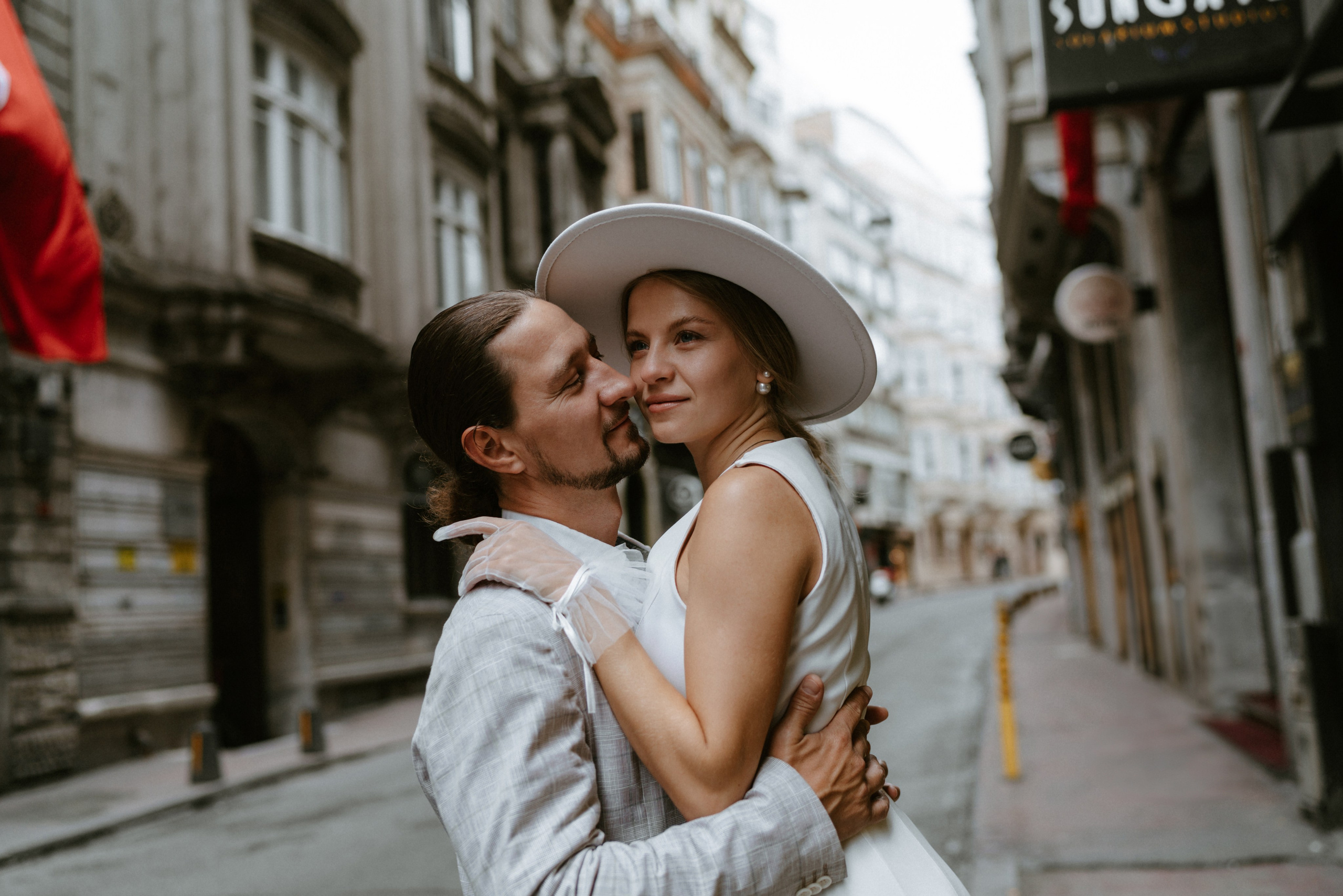 Sophie and Zhenya (lovestory). Aesthetic & Lifestyle photographer in Da Nang, Vietnam