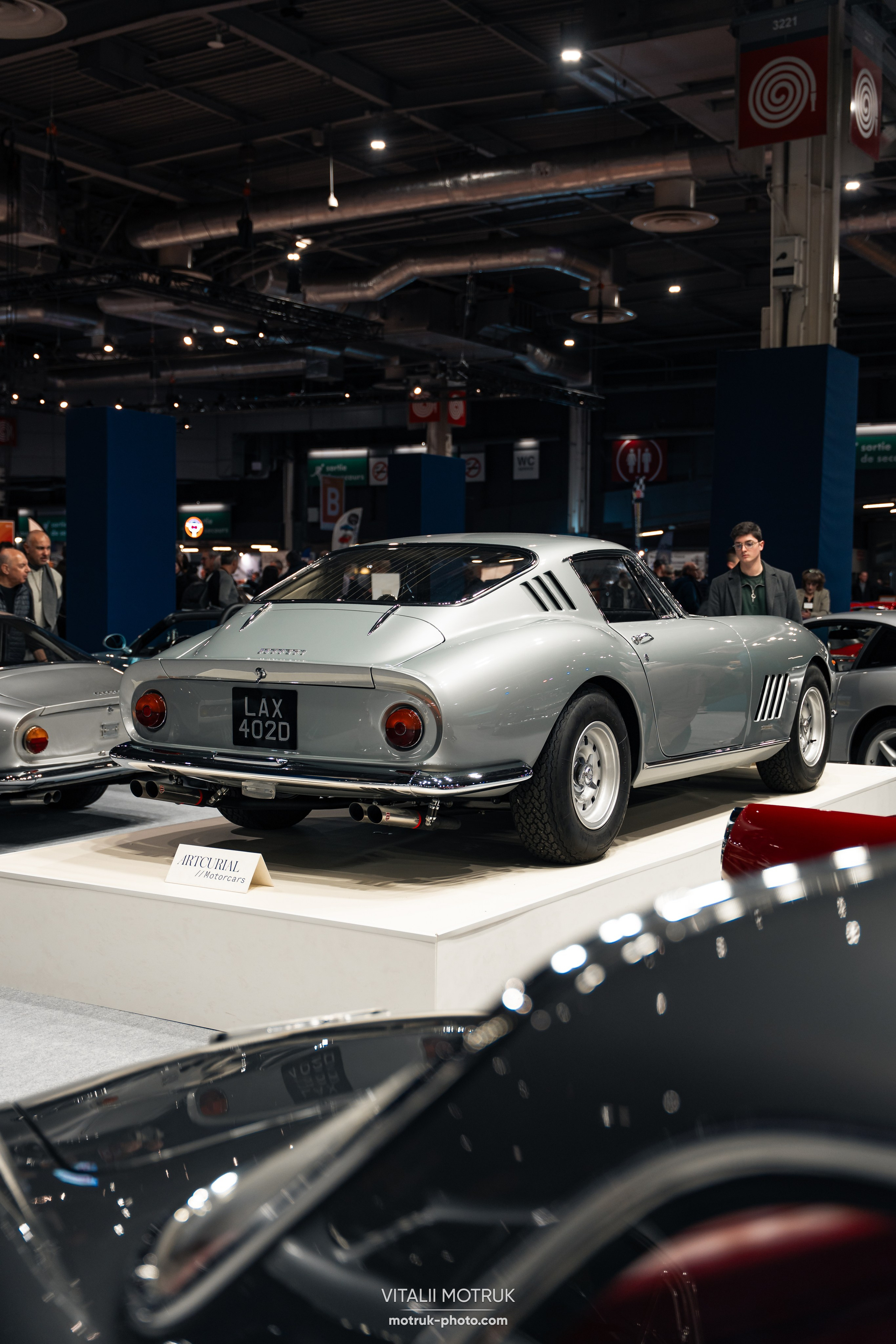 Retromobile 2025. Photographer in Paris — Vitalii Motruk