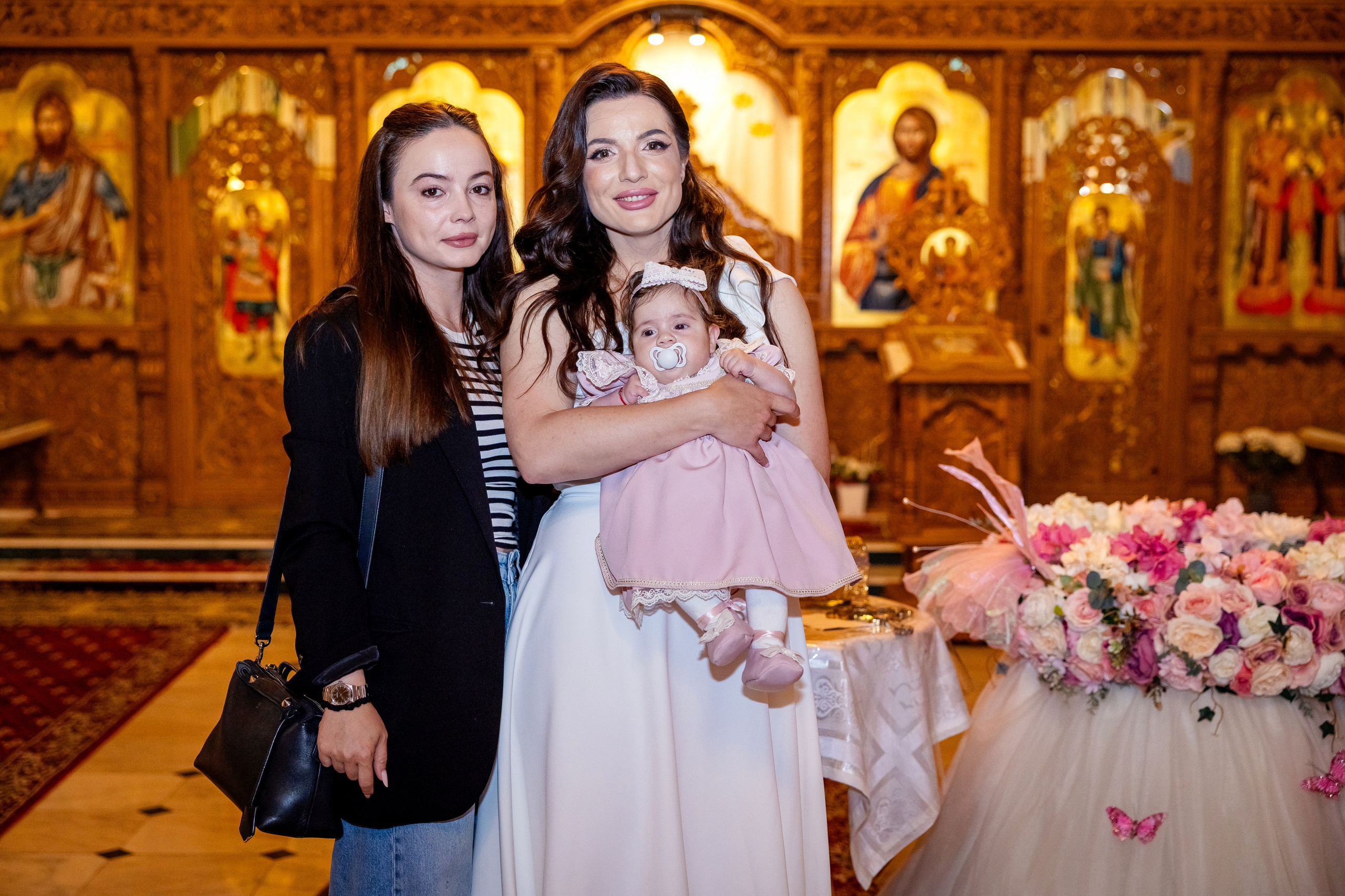 Iris Stefania. Moments By Gub