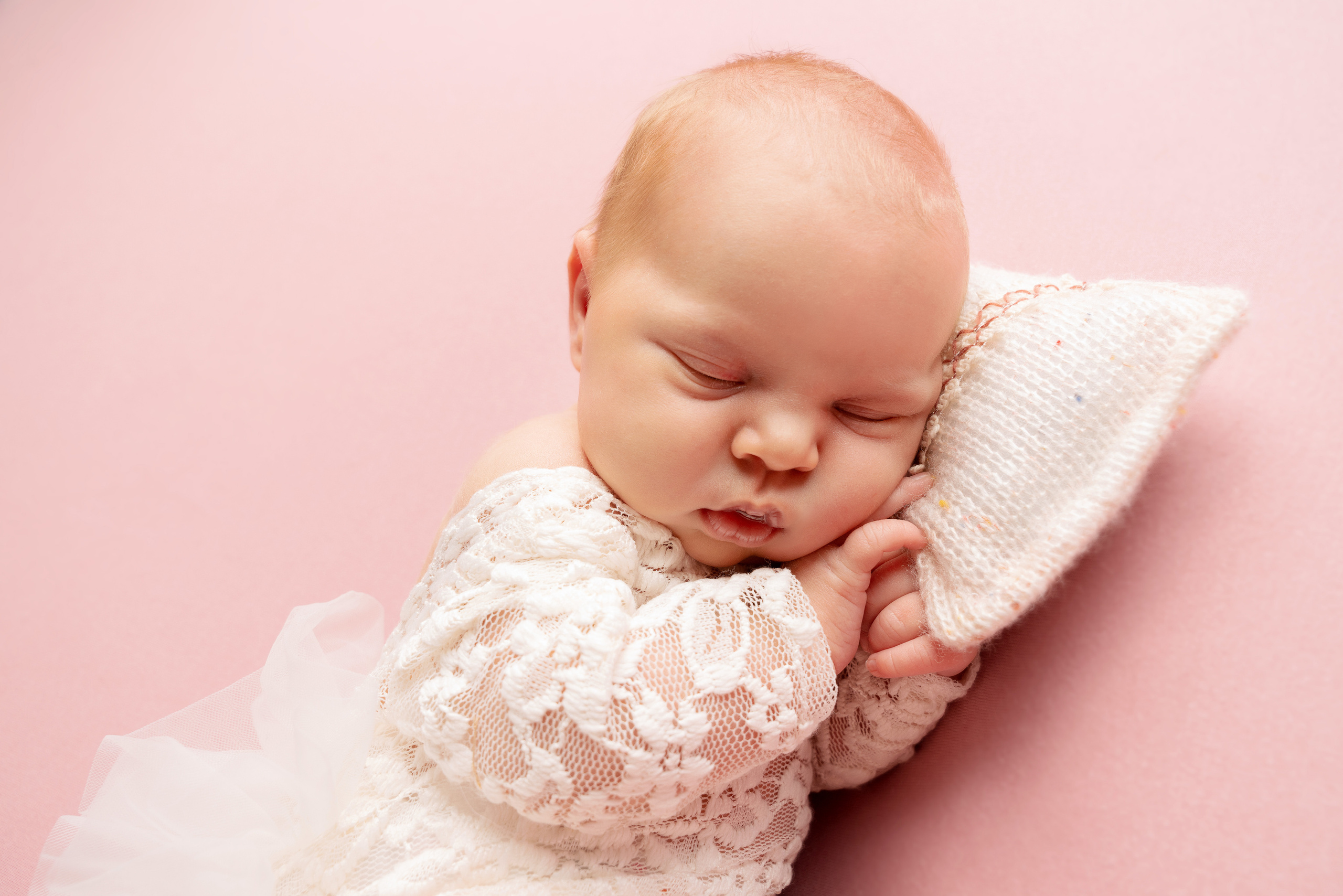 Ein neugeborenes Baby ist ein Wunder, das jeden Tag aufs Neue überrascht