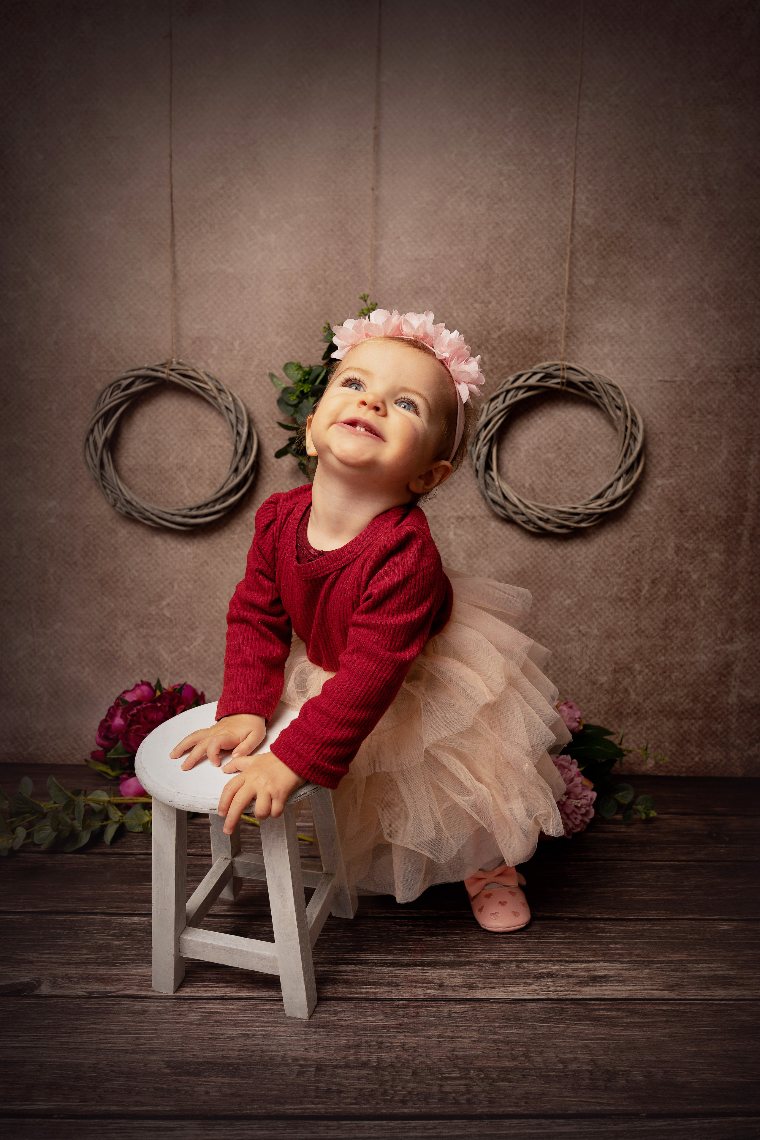 Lassen Sie Ihren kleinen Schatz in eine Welt aus Kuchen eintauchen