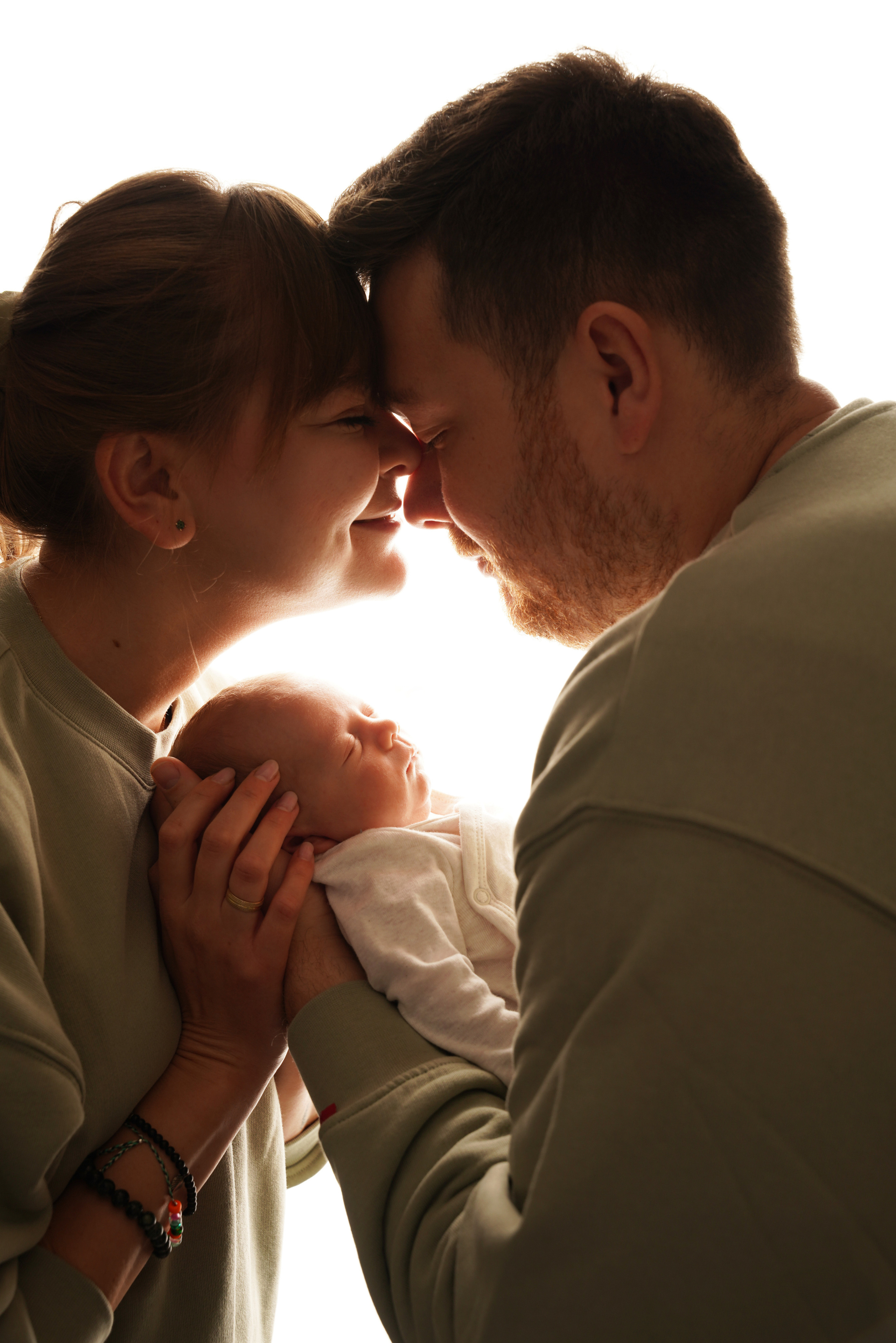 Familienshooting in Kreis Augsburg. Neugeborenenfotografin und Retoucher in Augsburg Nastassia Schneider