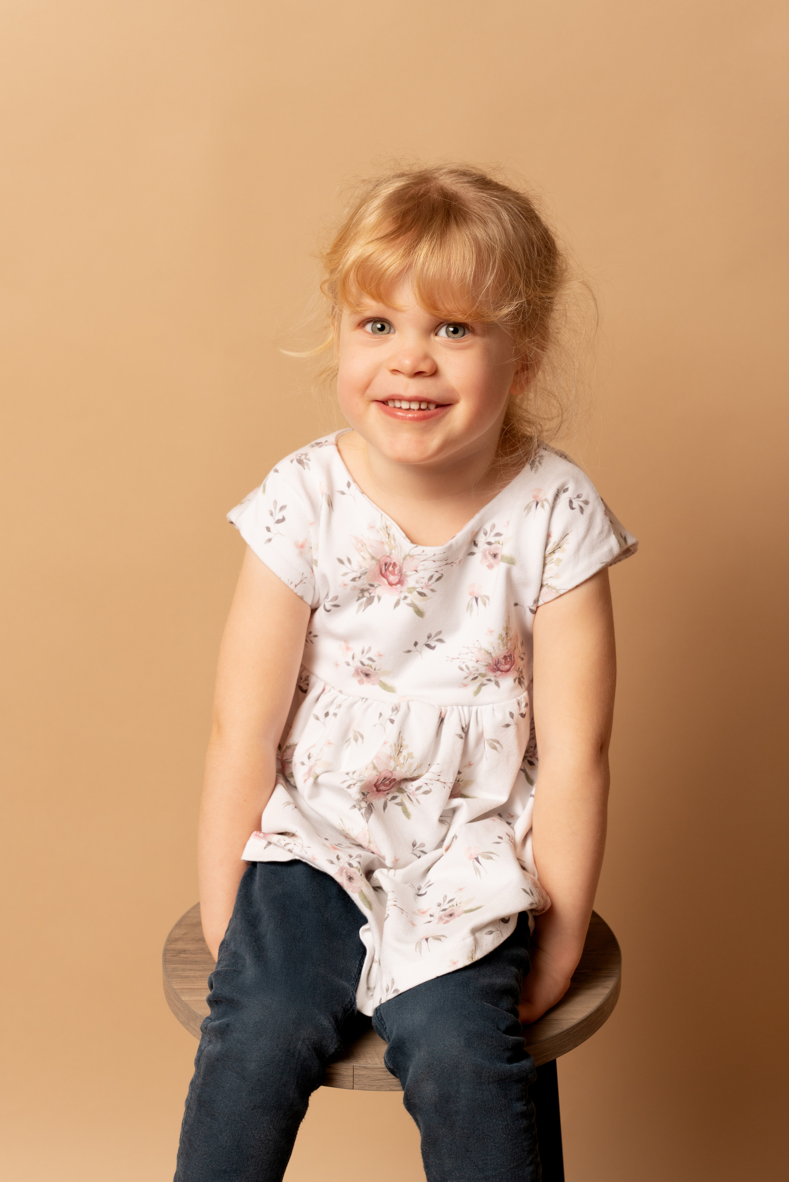 Kindershooting in Augsburg. Neugeborenenfotografin und Retoucher in Augsburg Nastassia Schneider