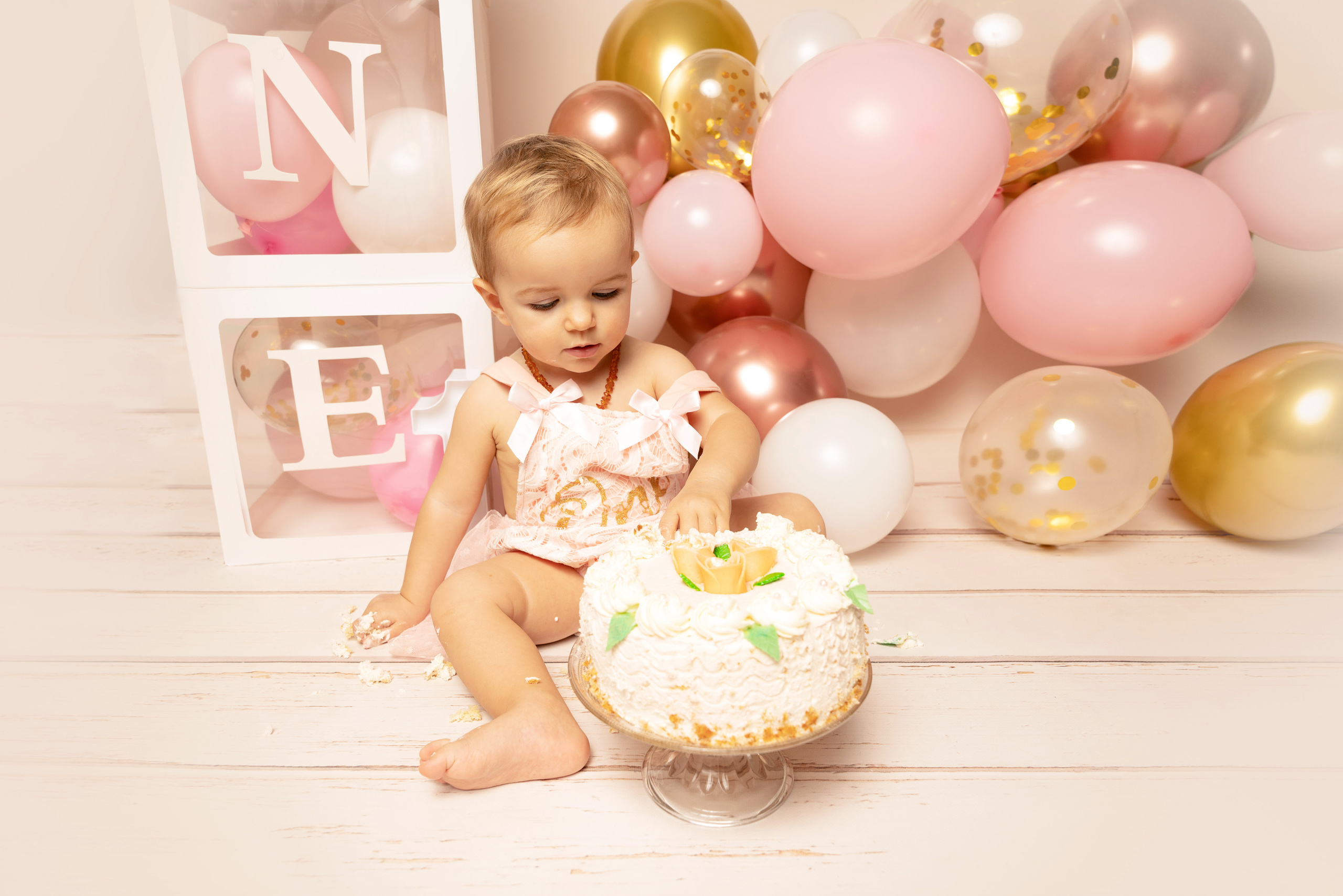 Kleiner Mensch, große Freude: Cake-Smash-Shootings zum Verlieben