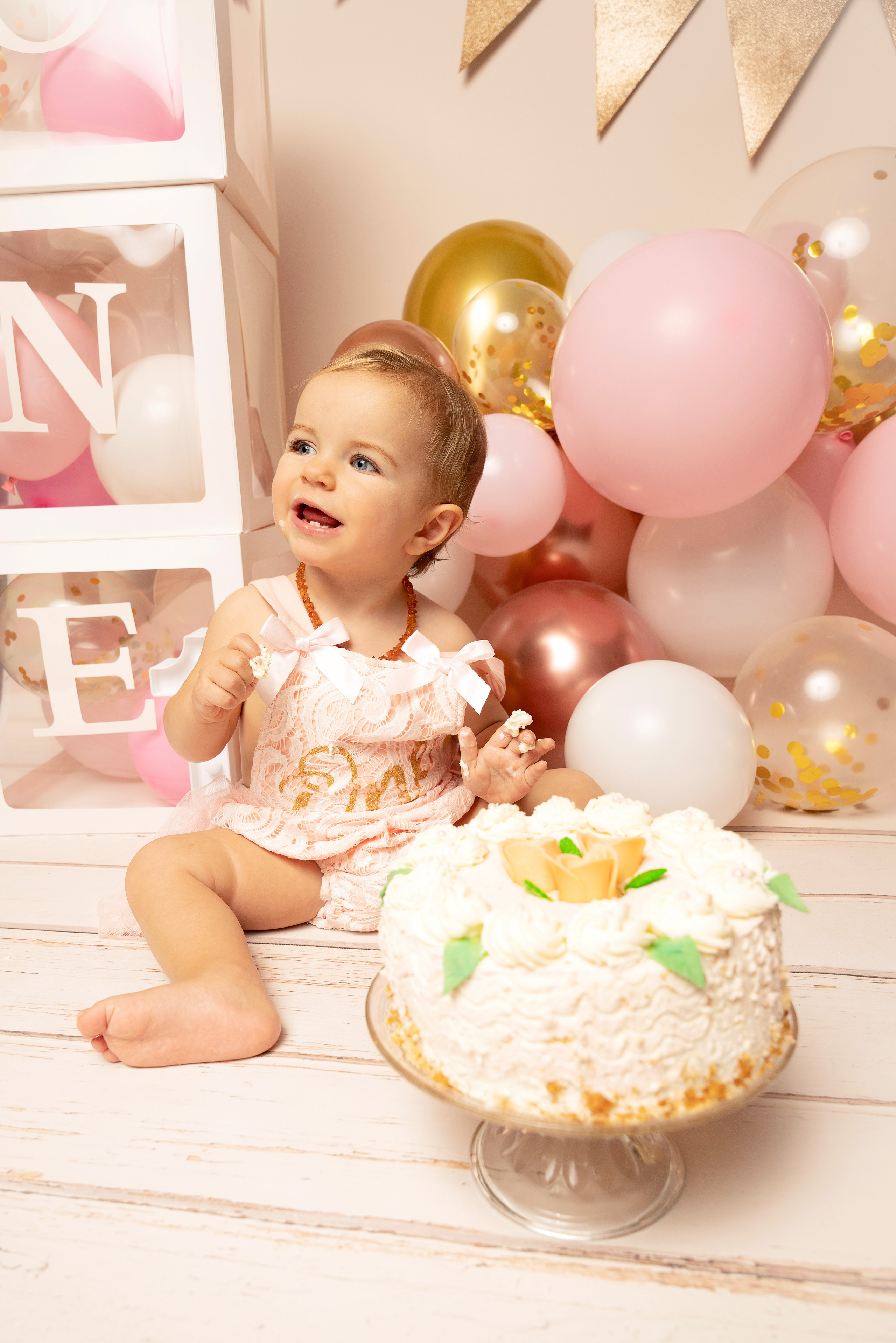 Baby, Kuchen und Spaß: Die perfekte Kombination für Cake-Smash-Fotos