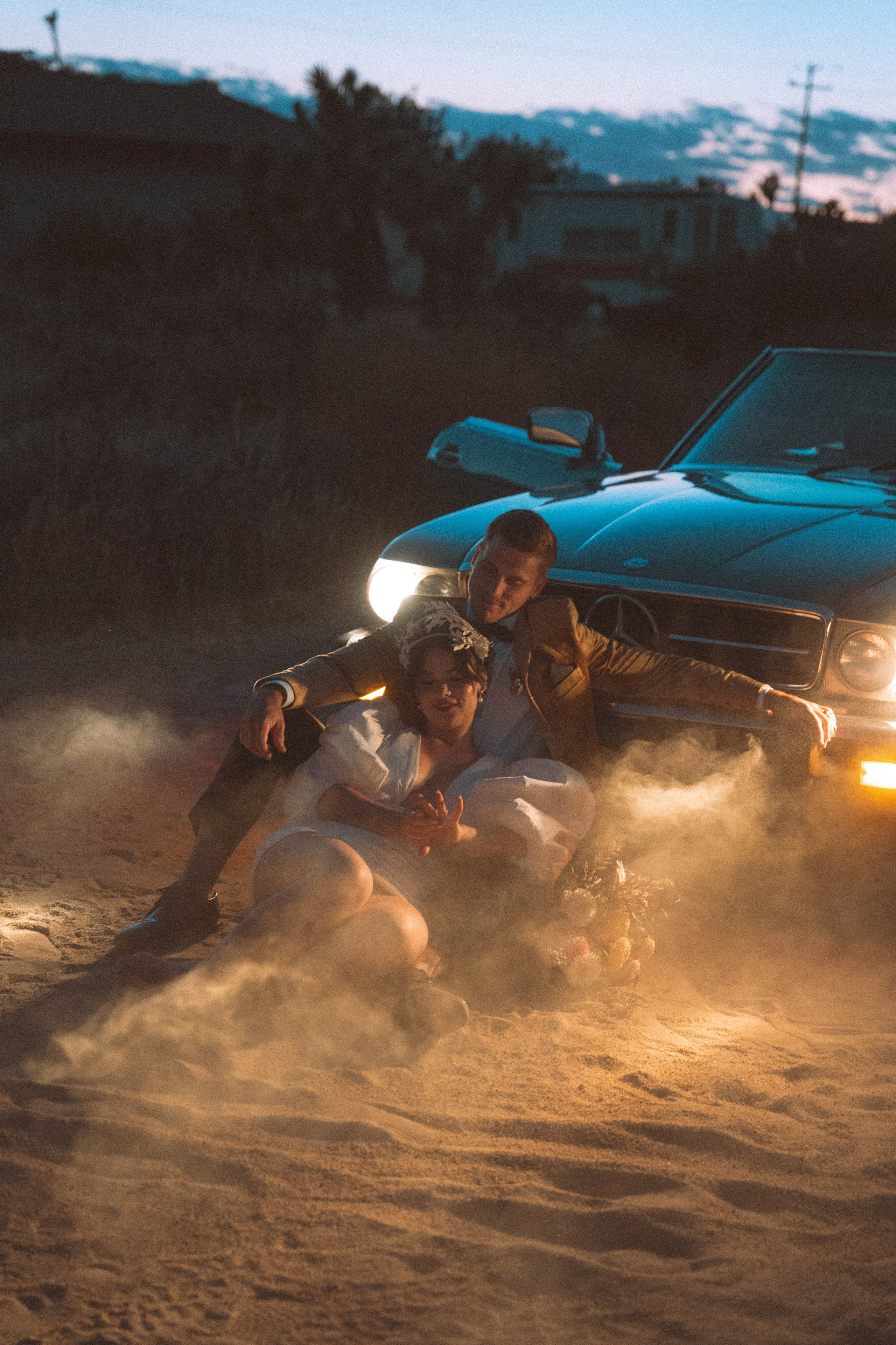 Joshua Tree wedding. Joshua tree elopement. Wedding for 2. Wedding photographer Joshua Tree. Elopement photographer in Joshua Tree. Couples photographer in Joshua Tree. Elopement in Joshua Tree