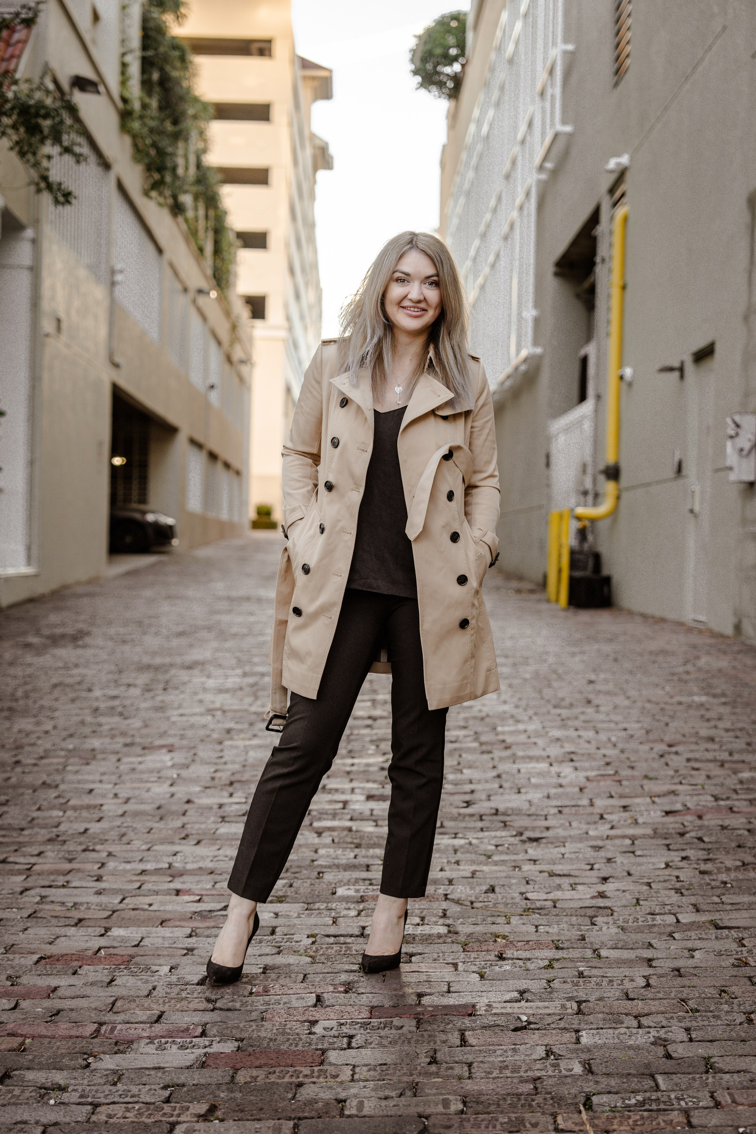 Anna. Welcome to my video and photo world!