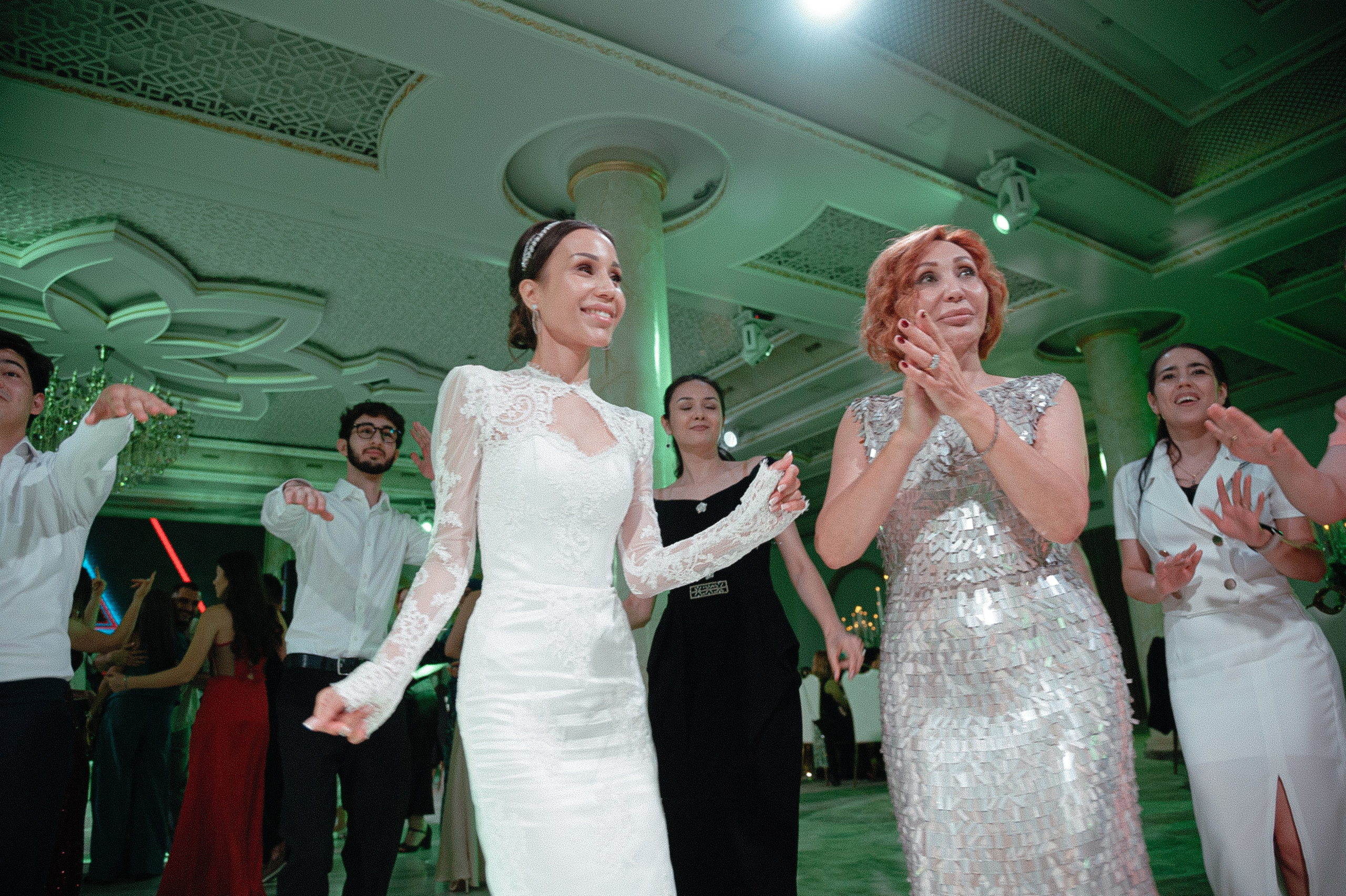 Botir & Zukhra. Главная