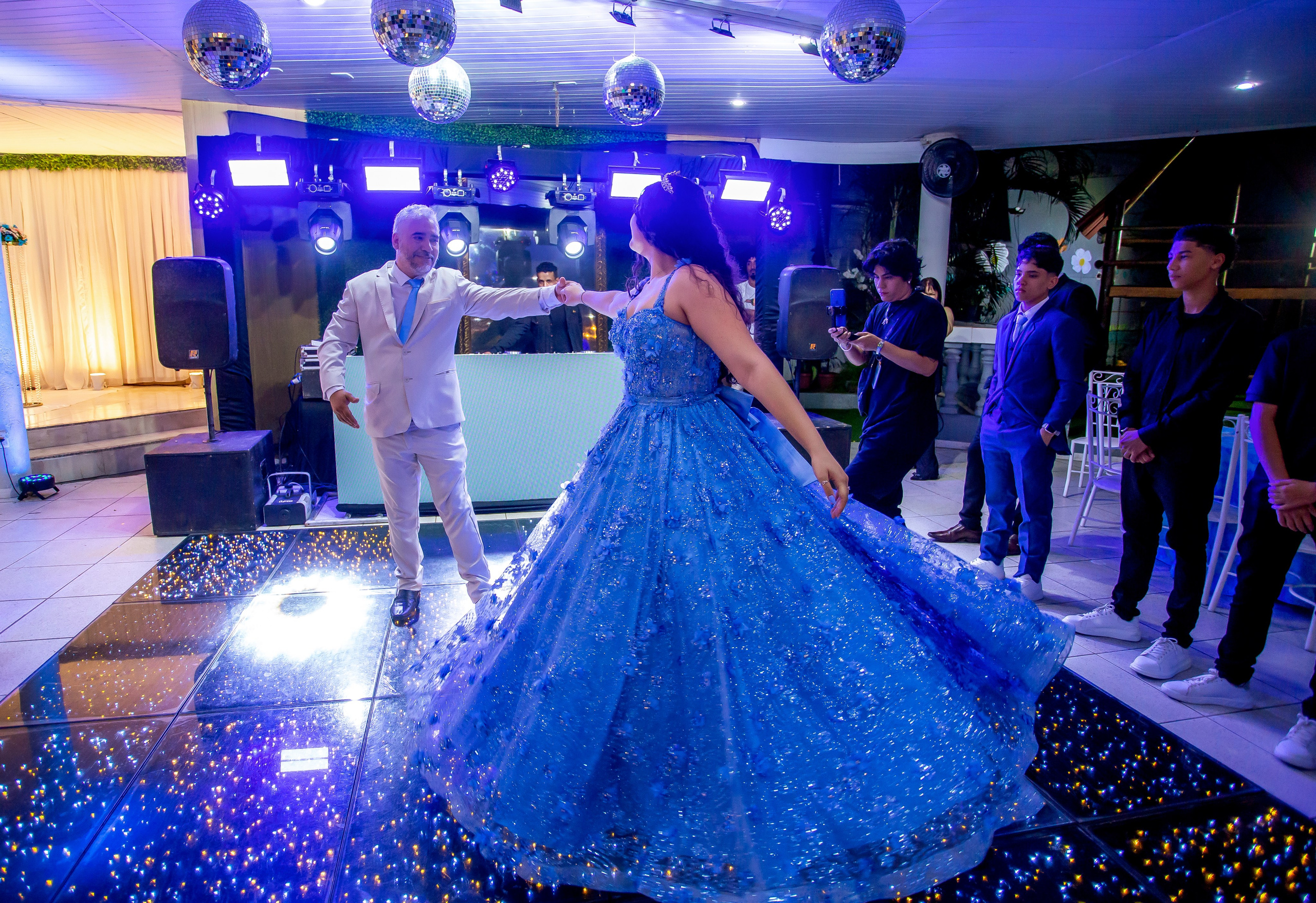 XV Anos — Mariana. Flavio Nunes Fotografia (Fotografo especializado em Fotografia de 15 Anos e Ensaios)