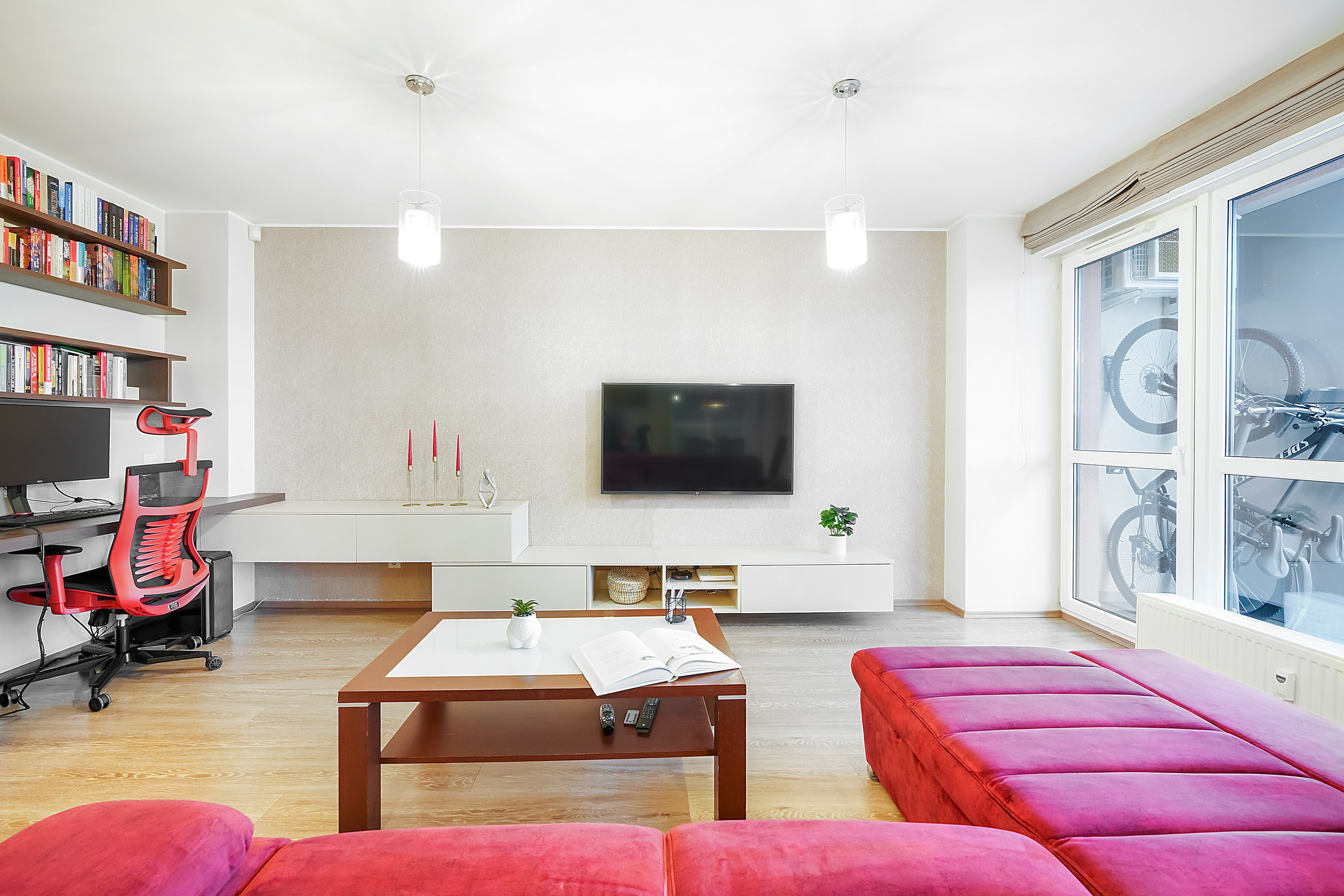 Bajorų kelias 1. Elina Sapiega fotografė Vilniuje