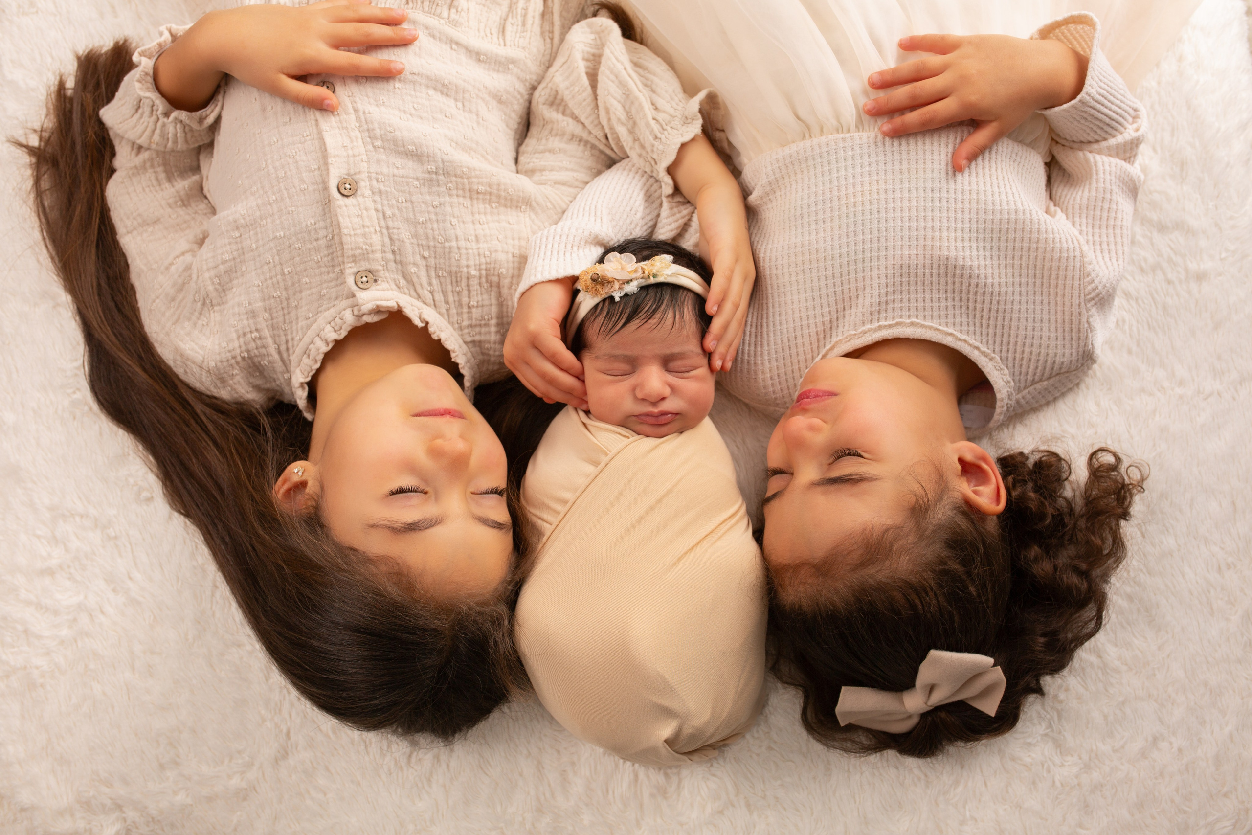 Neugeborene. Neugeborenen, Familien, Geschwister Fotografin aus Delmenhorst