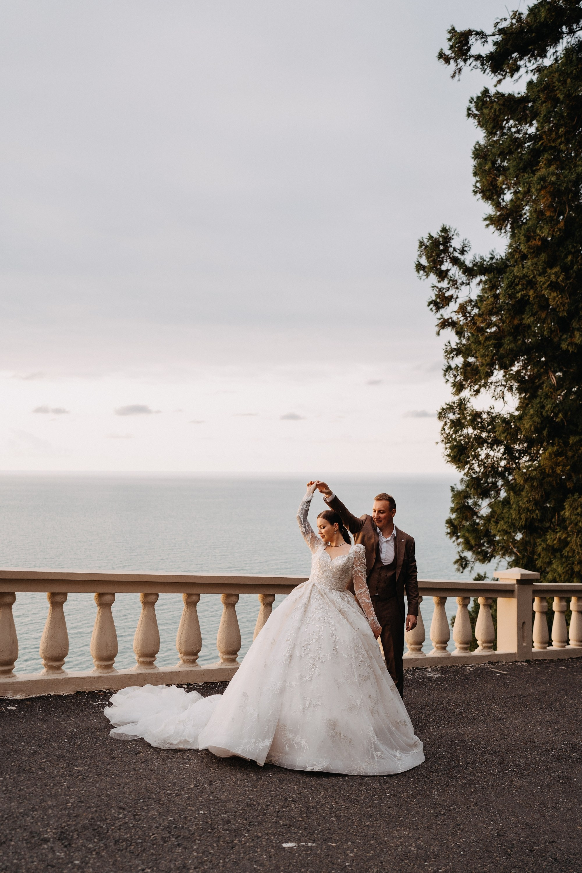 Александр и Алина. Индивидуальный и свадебный фотограф в Батуми Валерия Азаренко