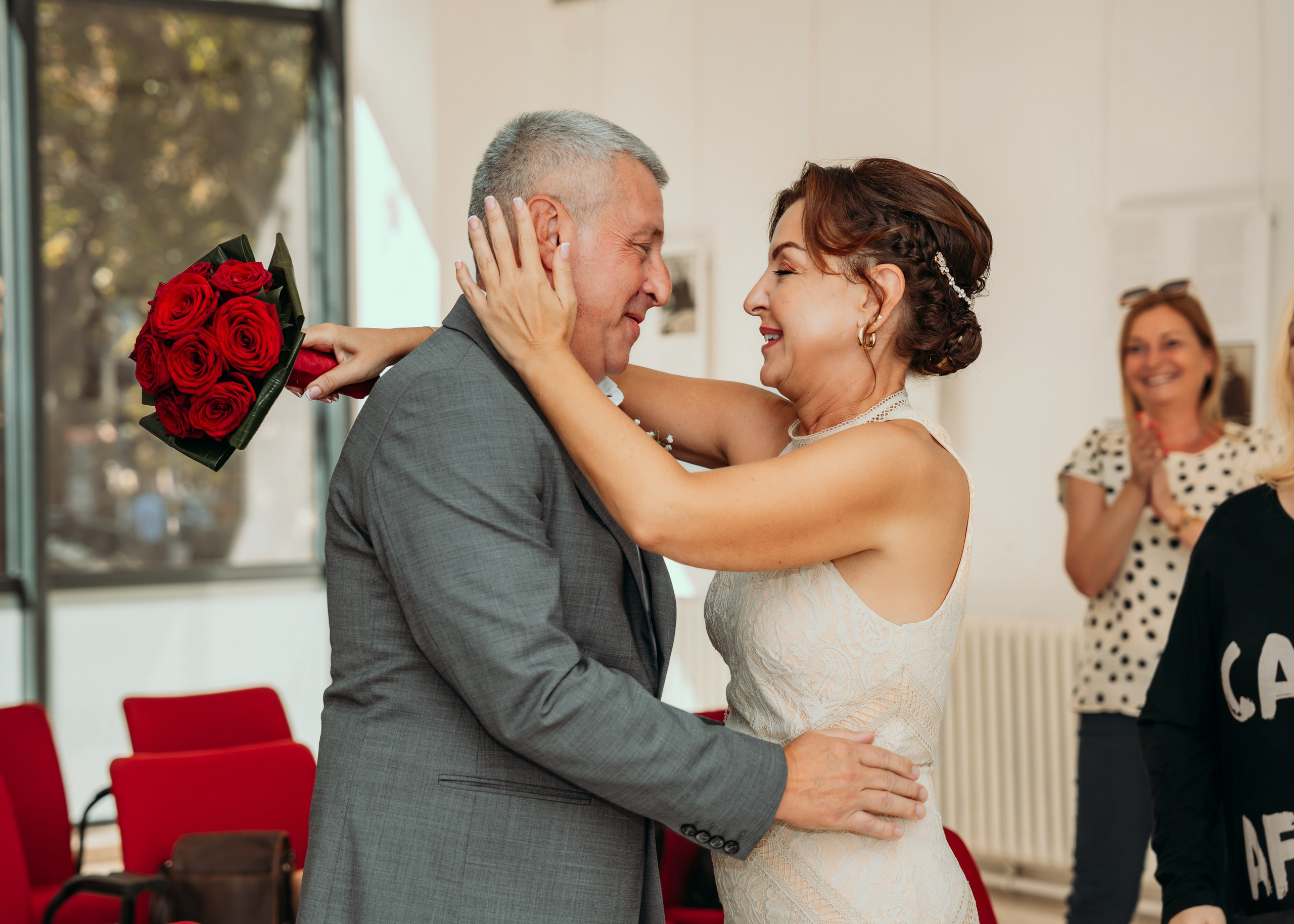 FOTOGRAFISANJE VENČANJA. DEČIJI FOTOGRAF BEOGRAD|NOVOGODISNJE FOTOGRAFISANJE|CAKE SMASH