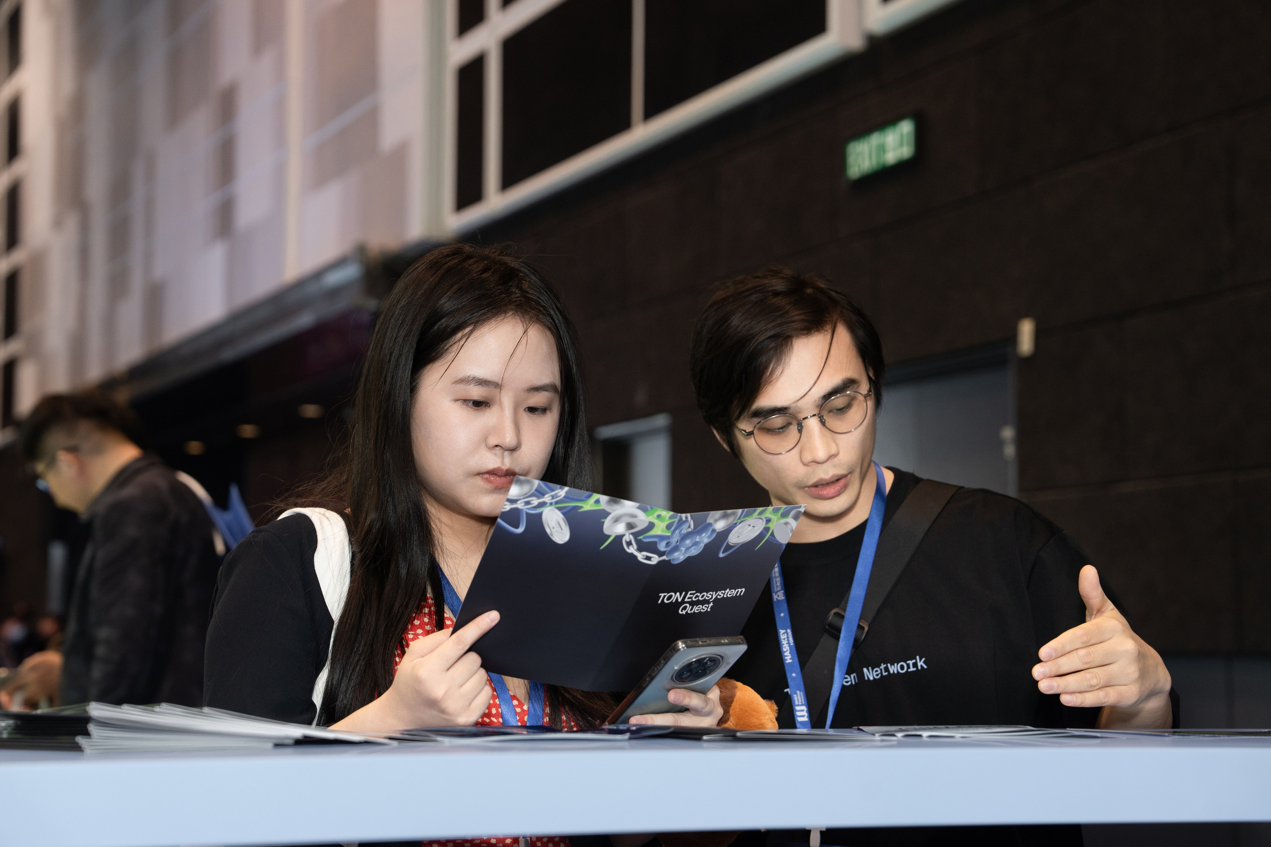 TON. PHOTOGRAPHER IN HONG KONG (WEDDING, FASHION, FAMILY, EVENTS)