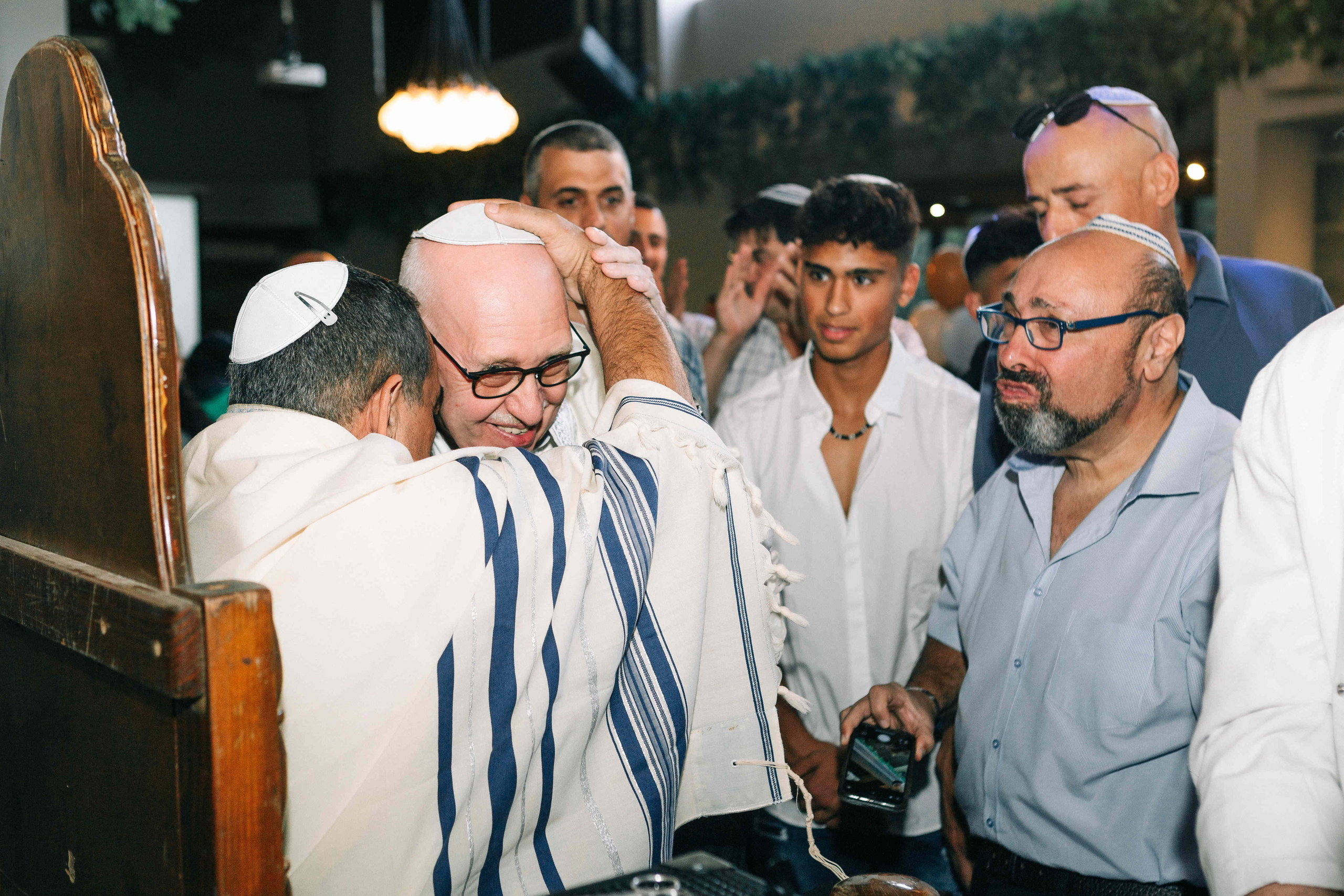 BRIT MILA (BIG EVENT). PHOTOGRAPHER IN ISRAEL