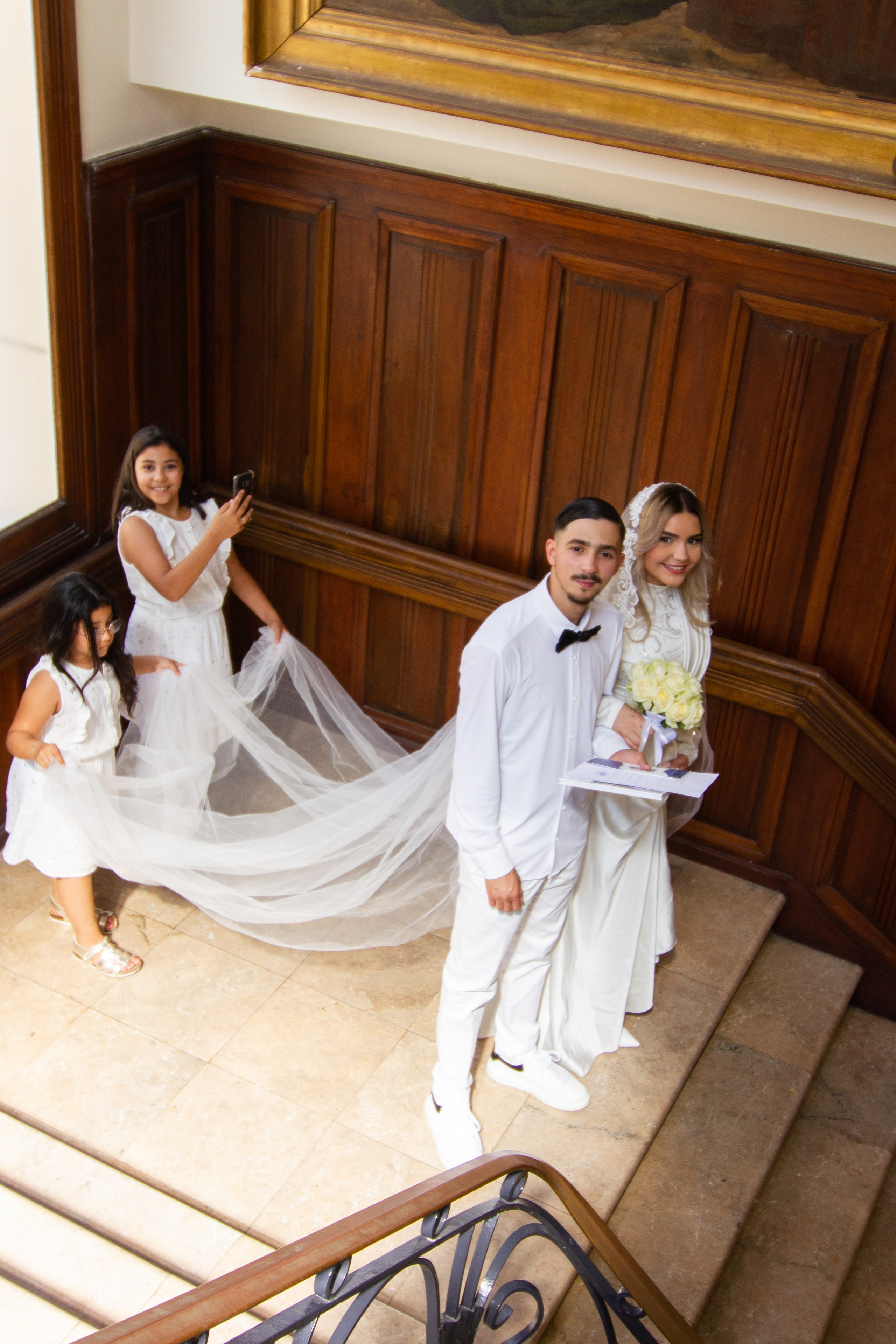 Yassine et Sahra. Studio photo « Partage ton bonheur » – Photographe famille près de Châtellerault, Poitiers et Tours