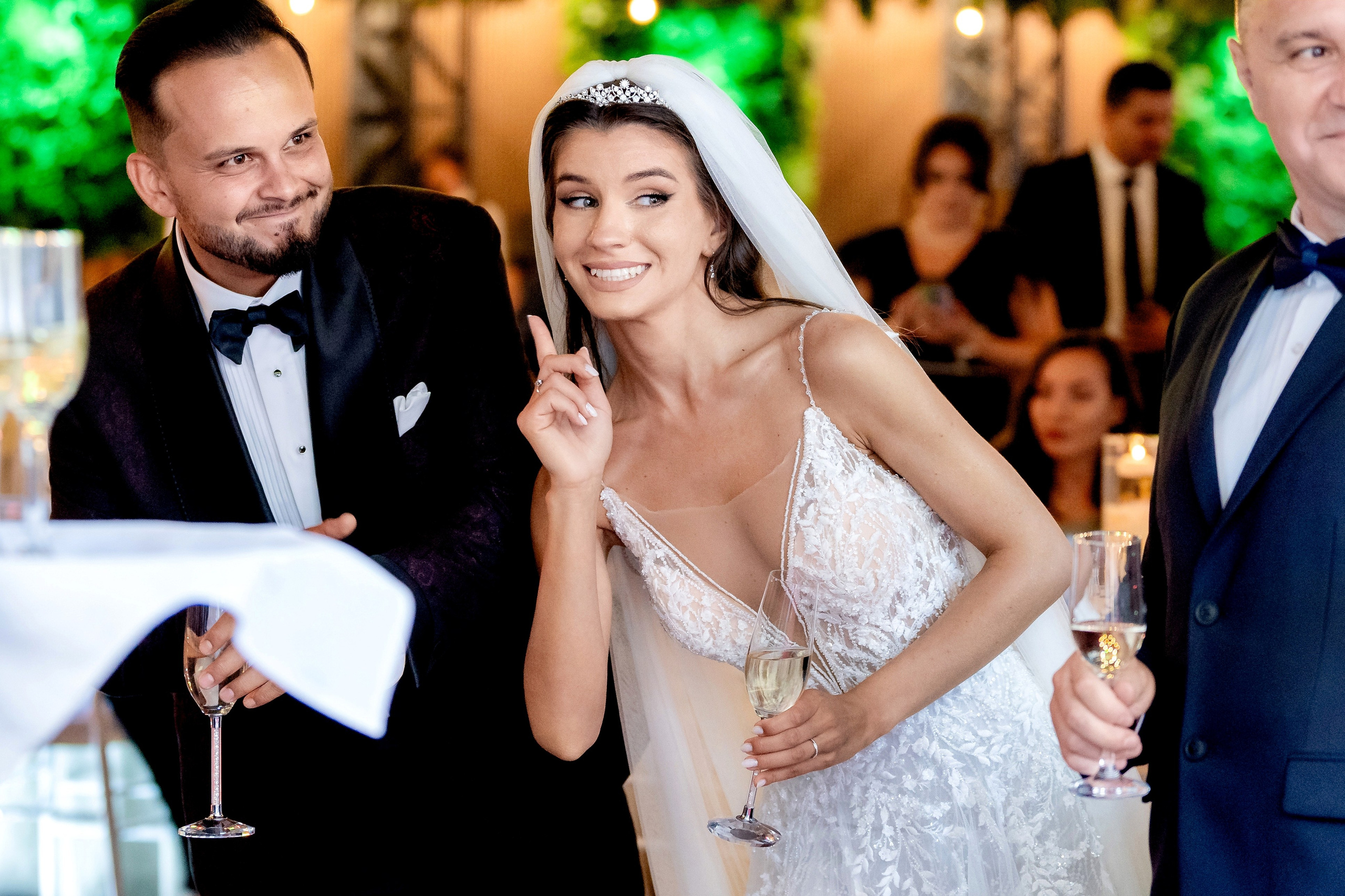 Laura si Felix - Nunta la Domeniile Saftica. Fotografi de nunta in Bucuresti, Iulia si Stefan Ovidiu