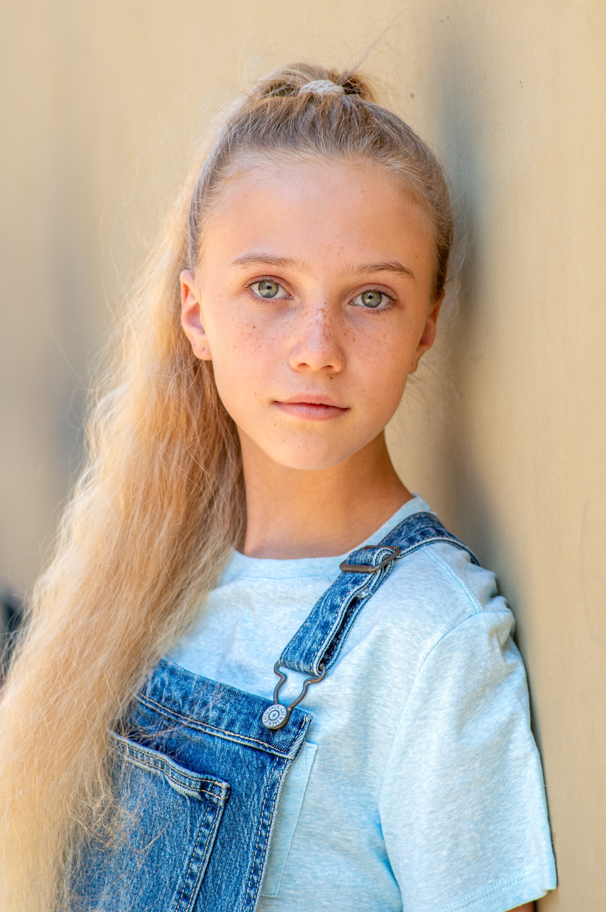 Actors headshots photographer in Los Angeles