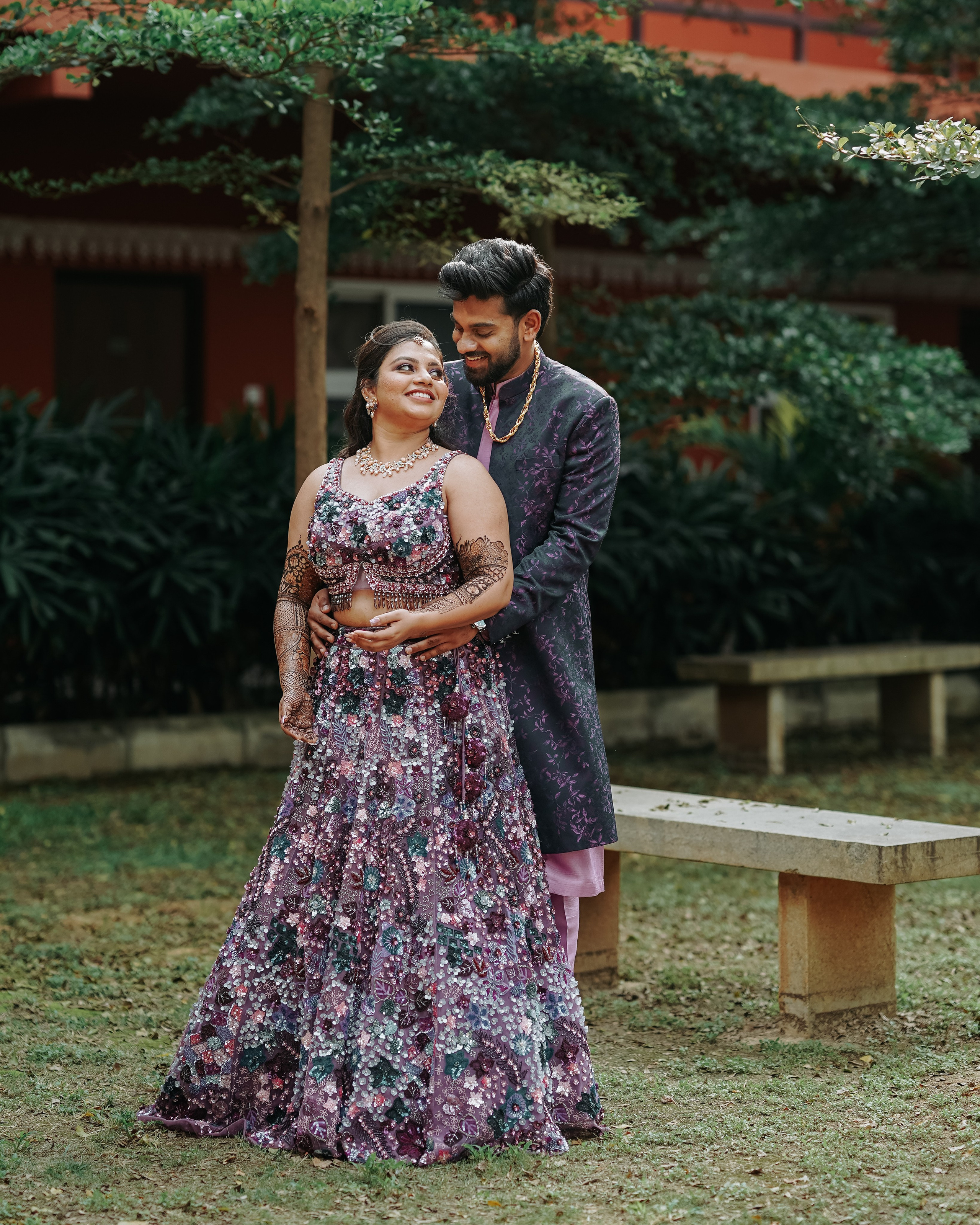 HALDI & MEHANDI. Wedding photographer Stalen Robert