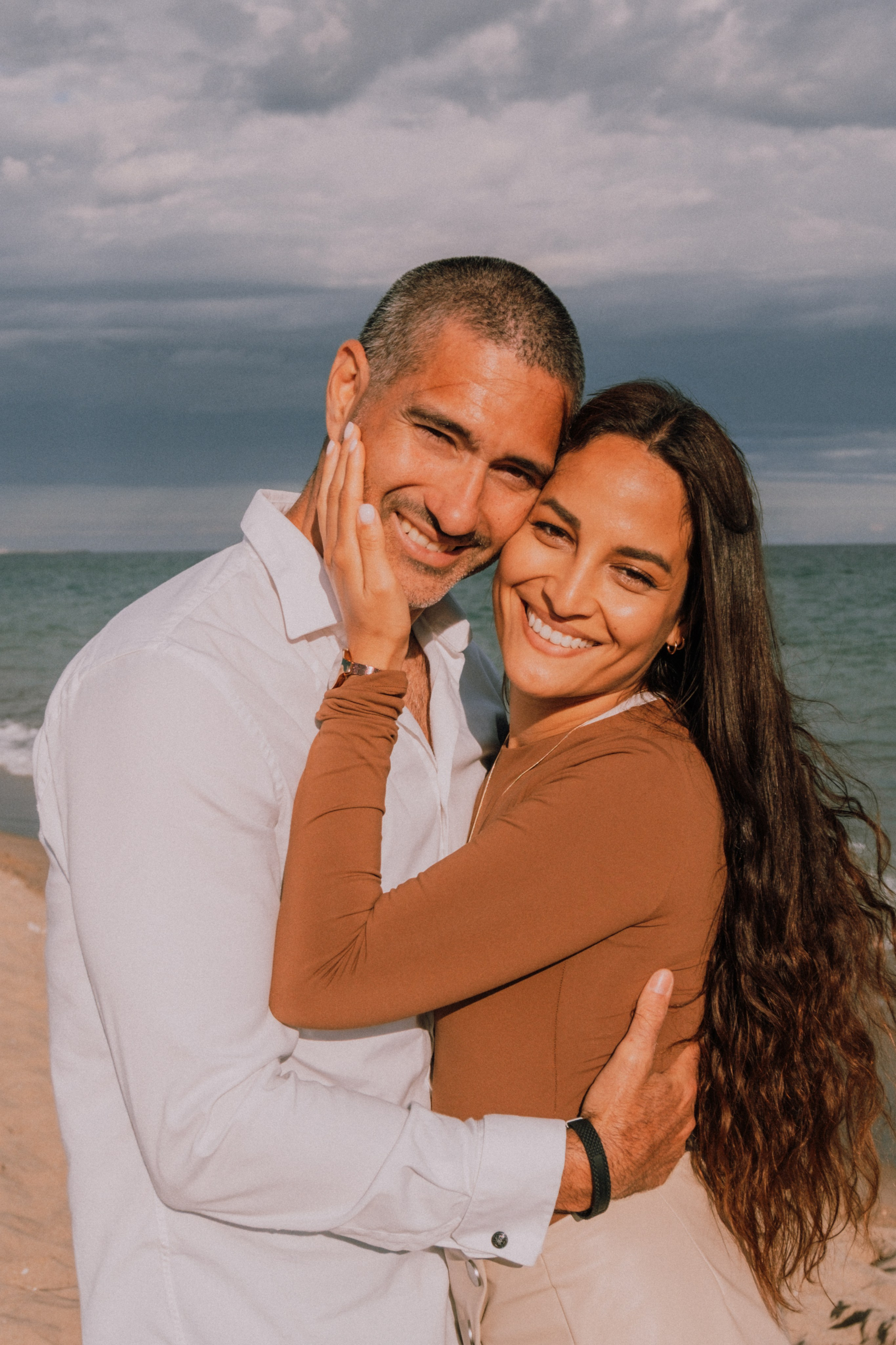Sesión familiar en la playa. Fotografía profesional en Calafell - Elena Medvedeva