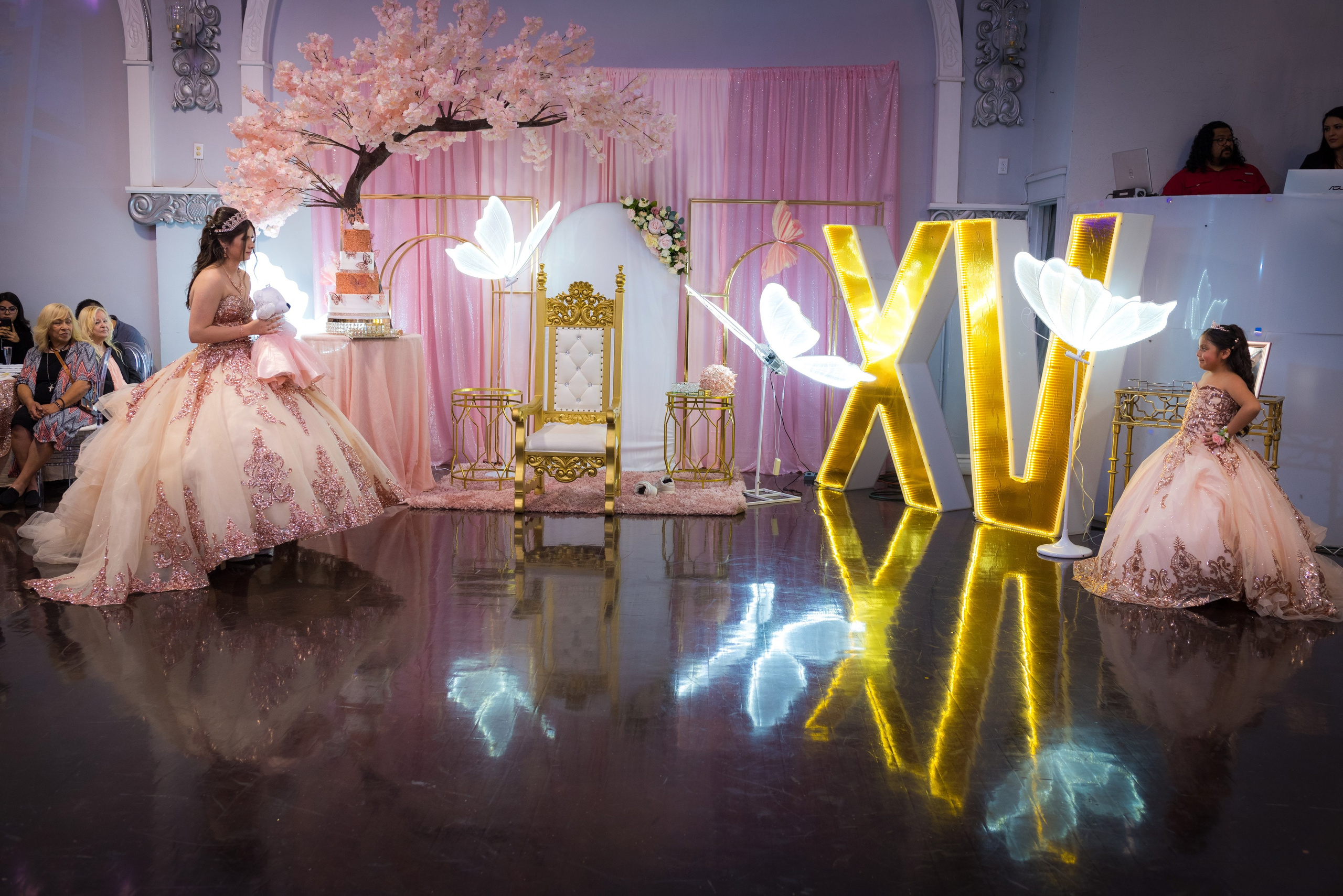 Colección: Nataly Mis Quince años