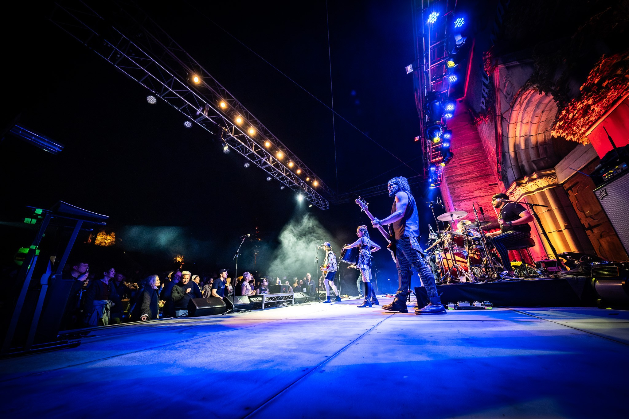 GOGOL BORDELLO / SARATOGA / CA. Reportage concert portrait photography in the San Francisco Bay Area