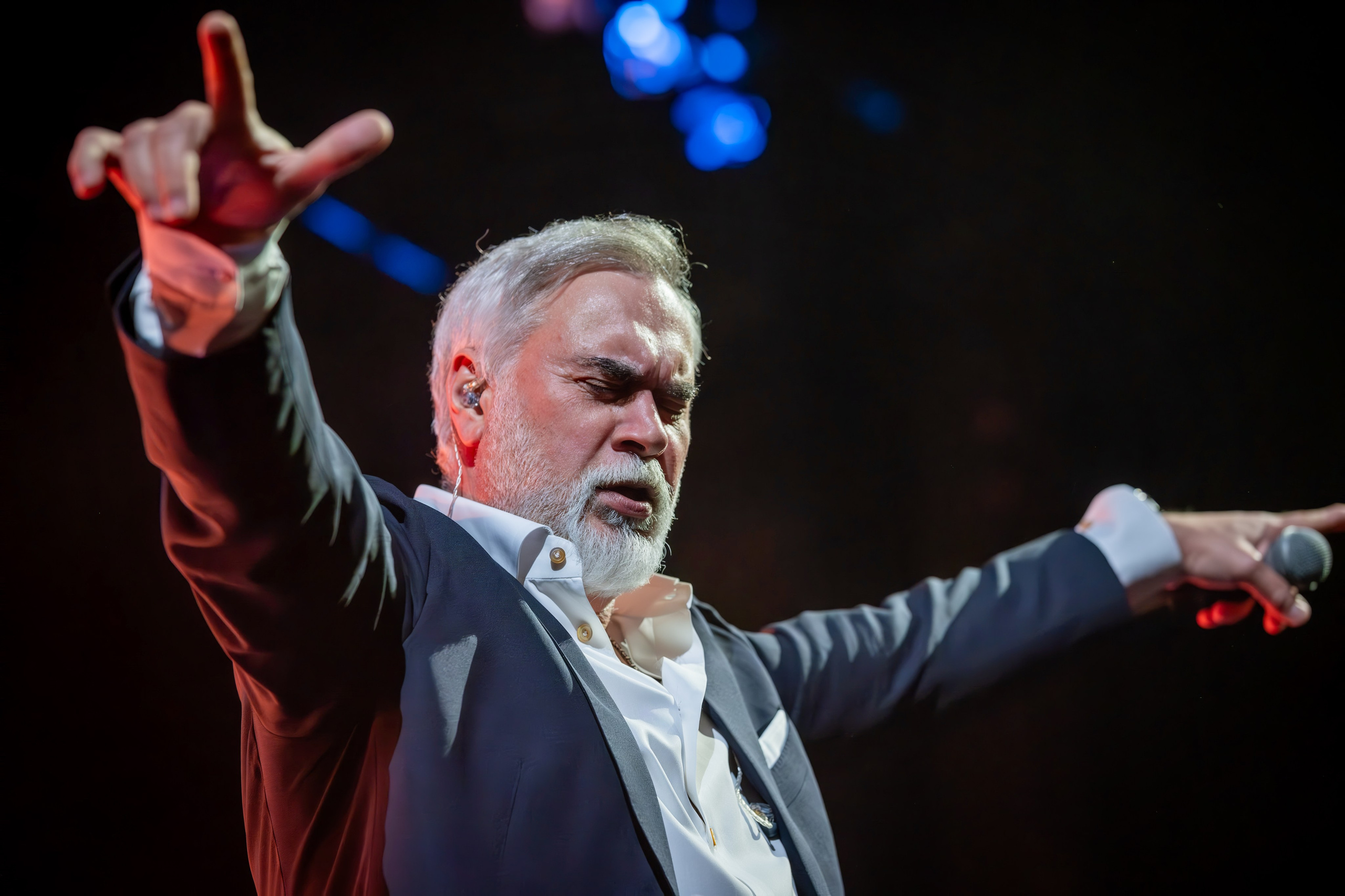 VALERY MELADZE. Reportage concert portrait photography in the San Francisco Bay Area