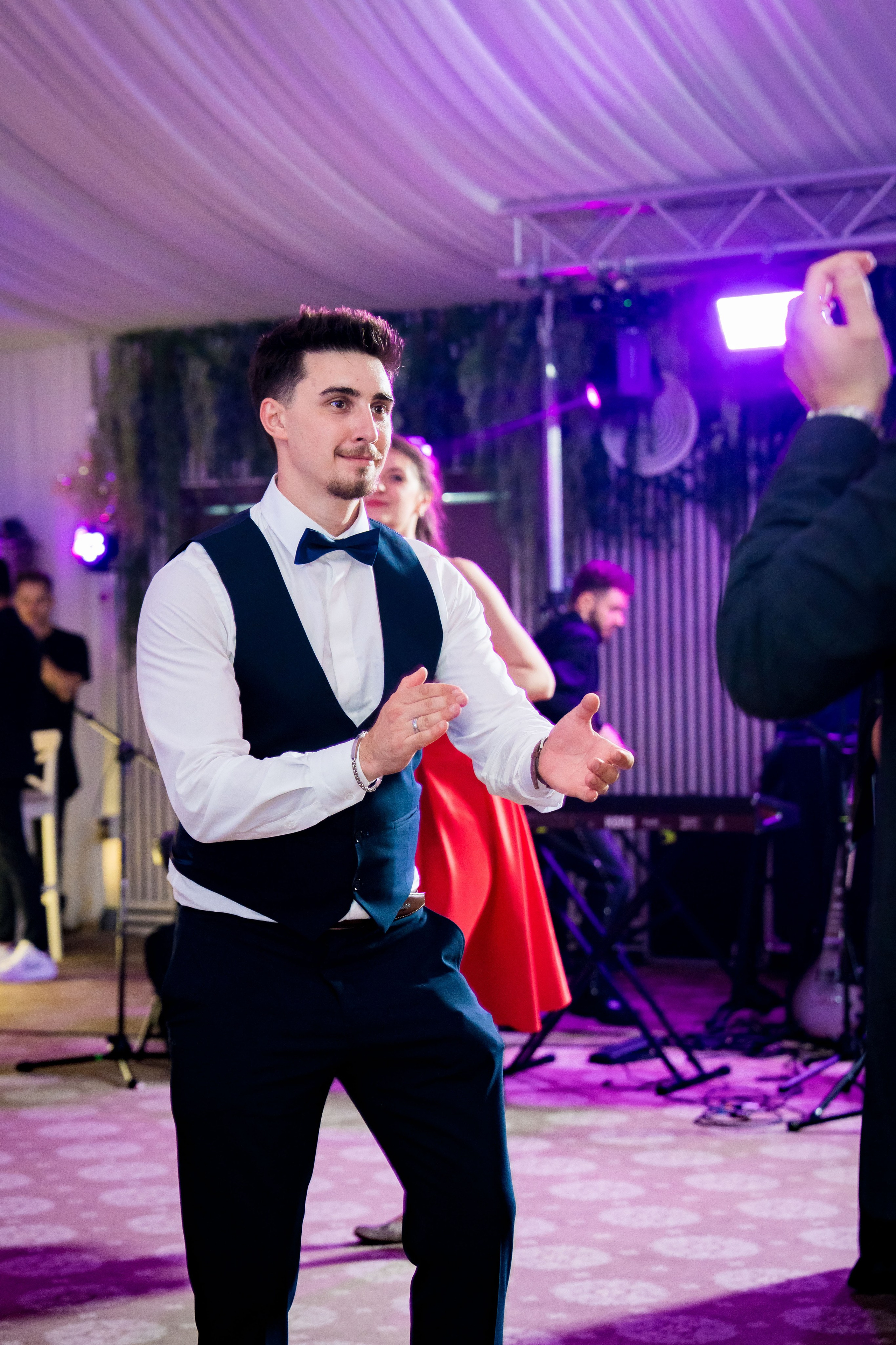 PARTY. Gabriel Florea — Fotograf nuntă București