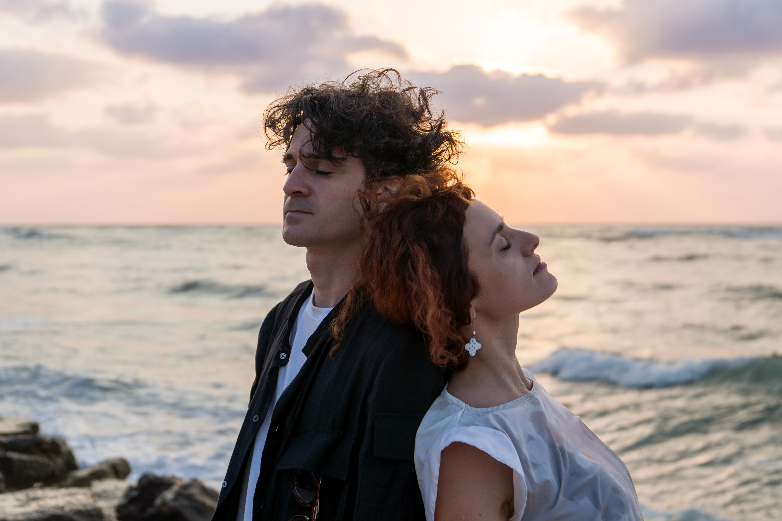 Sasha & Masha. Art and outdoor photography