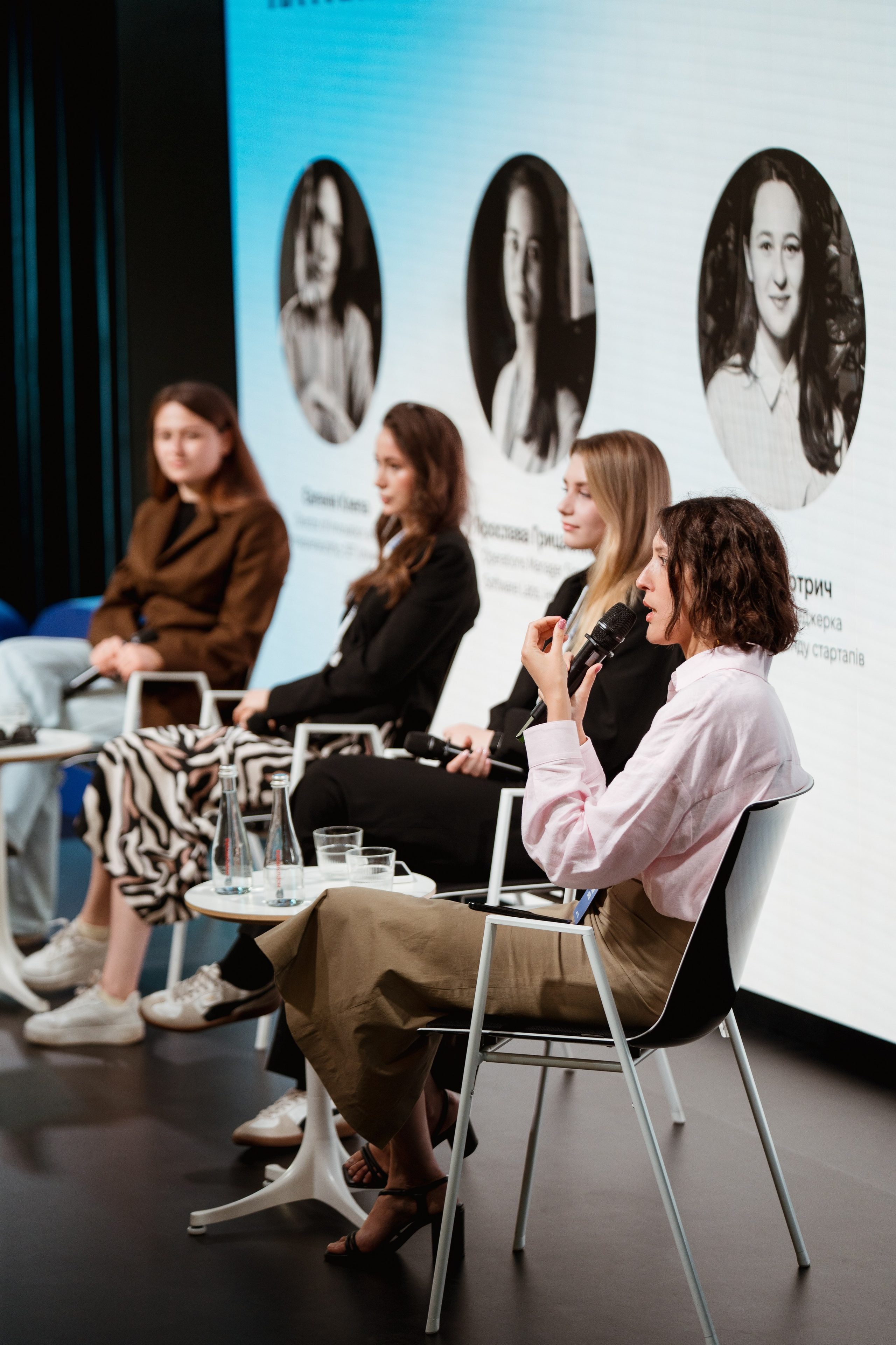 Sheleads Demo Day. Kostiantyn Holinchenko. Reportage and portrait photographer