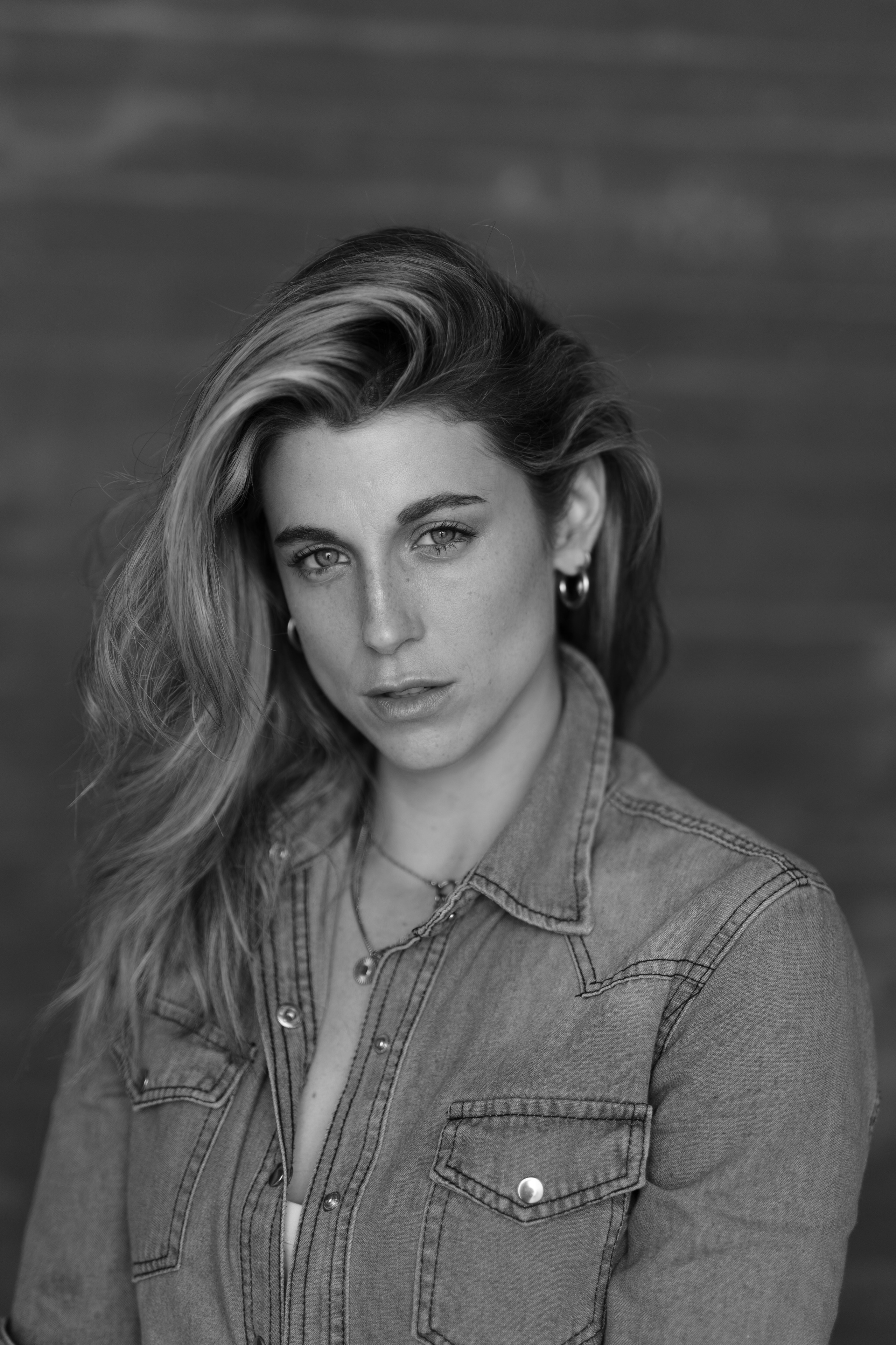 „Kölsch&Shoot“ in Cologne w/ Lisa (Set #1). URBANSTREETFILES.ART