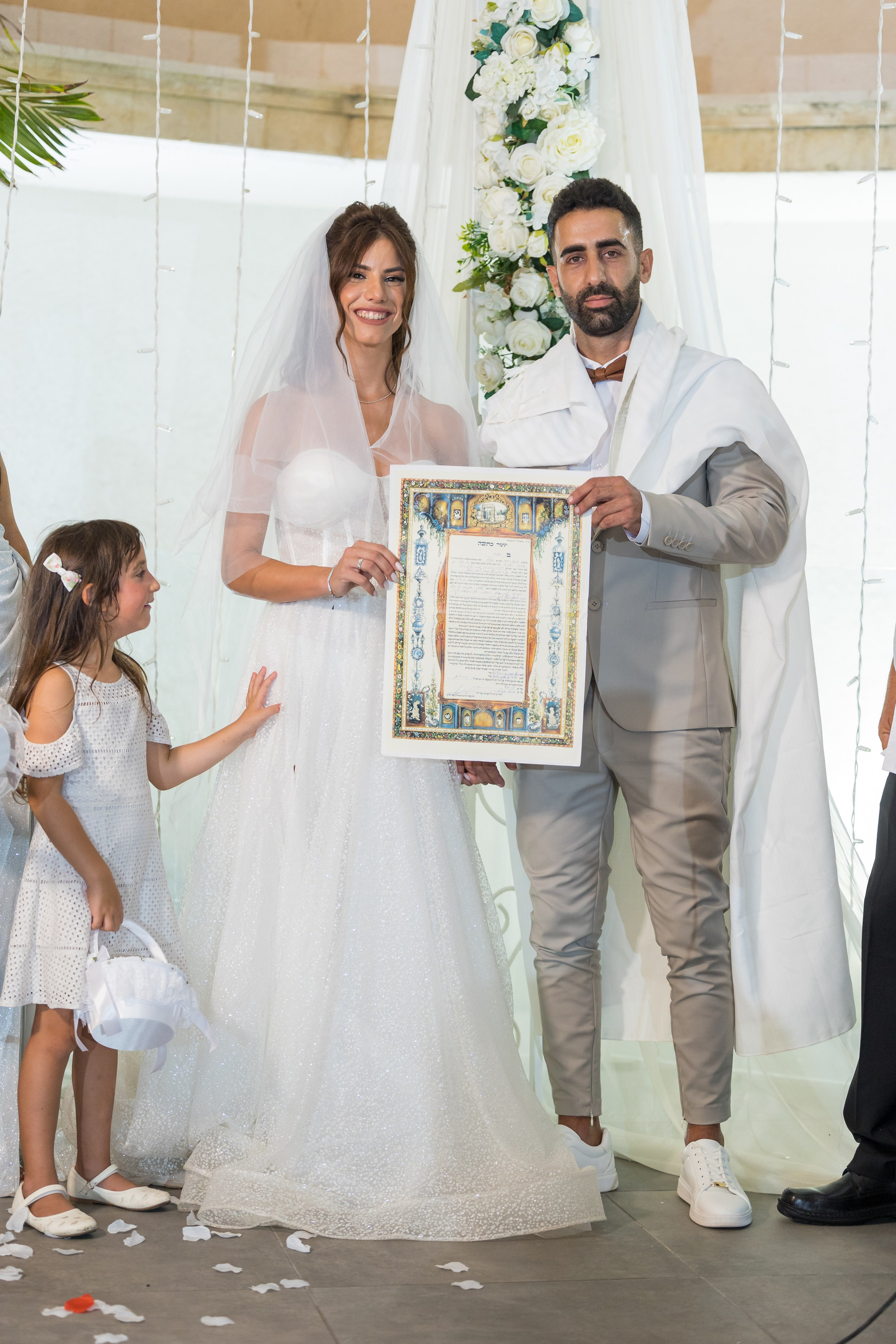 Naria & Yadid. AMIR BUCHNIK PHOTOGRAPHER