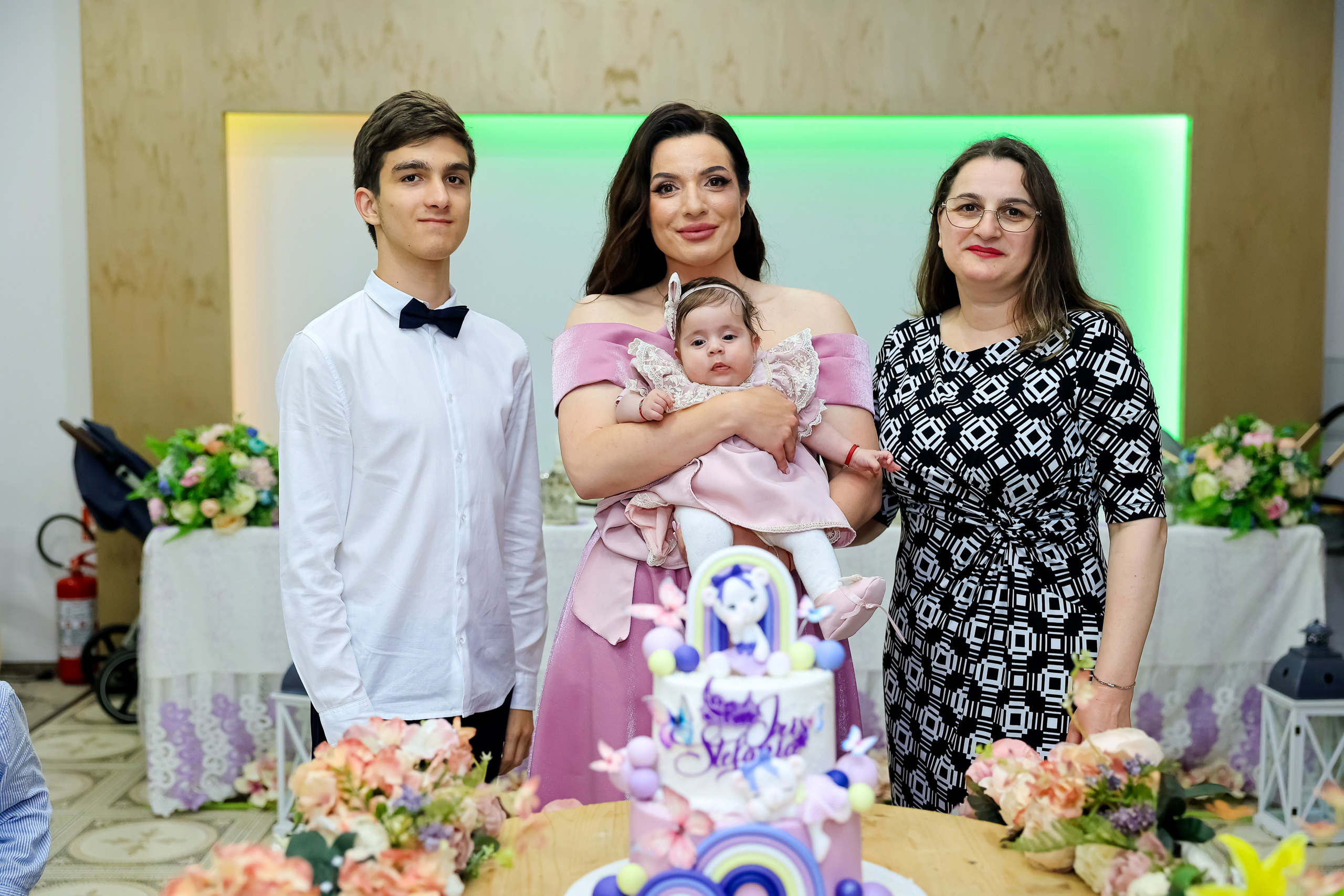 Iris Stefania. Moments By Gub